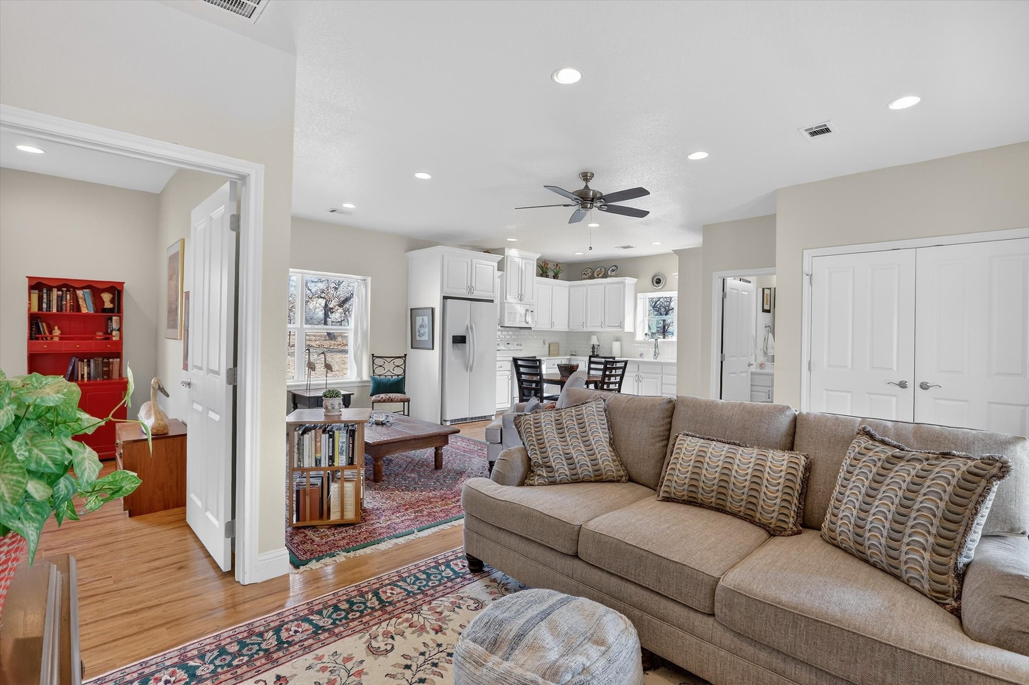 125 River Rock Court, Poolville, TX, 76487