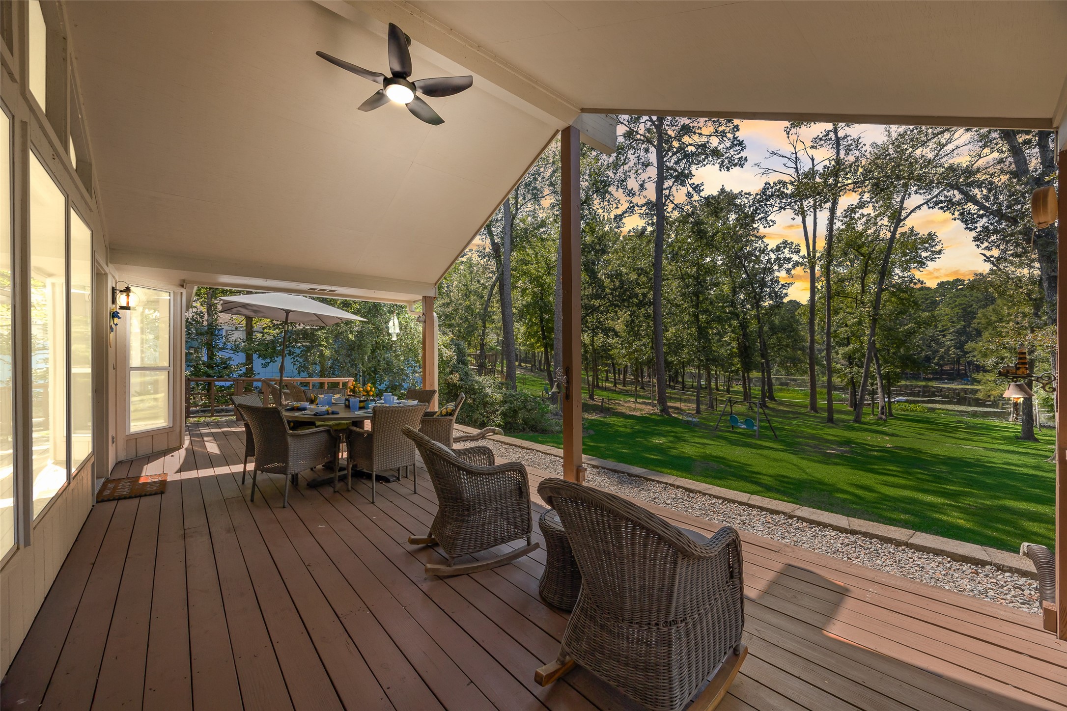 Property photo 03 of 810 Clear Water Trail Holly Lake, Ranch, TX 75765 | MLS #21180871