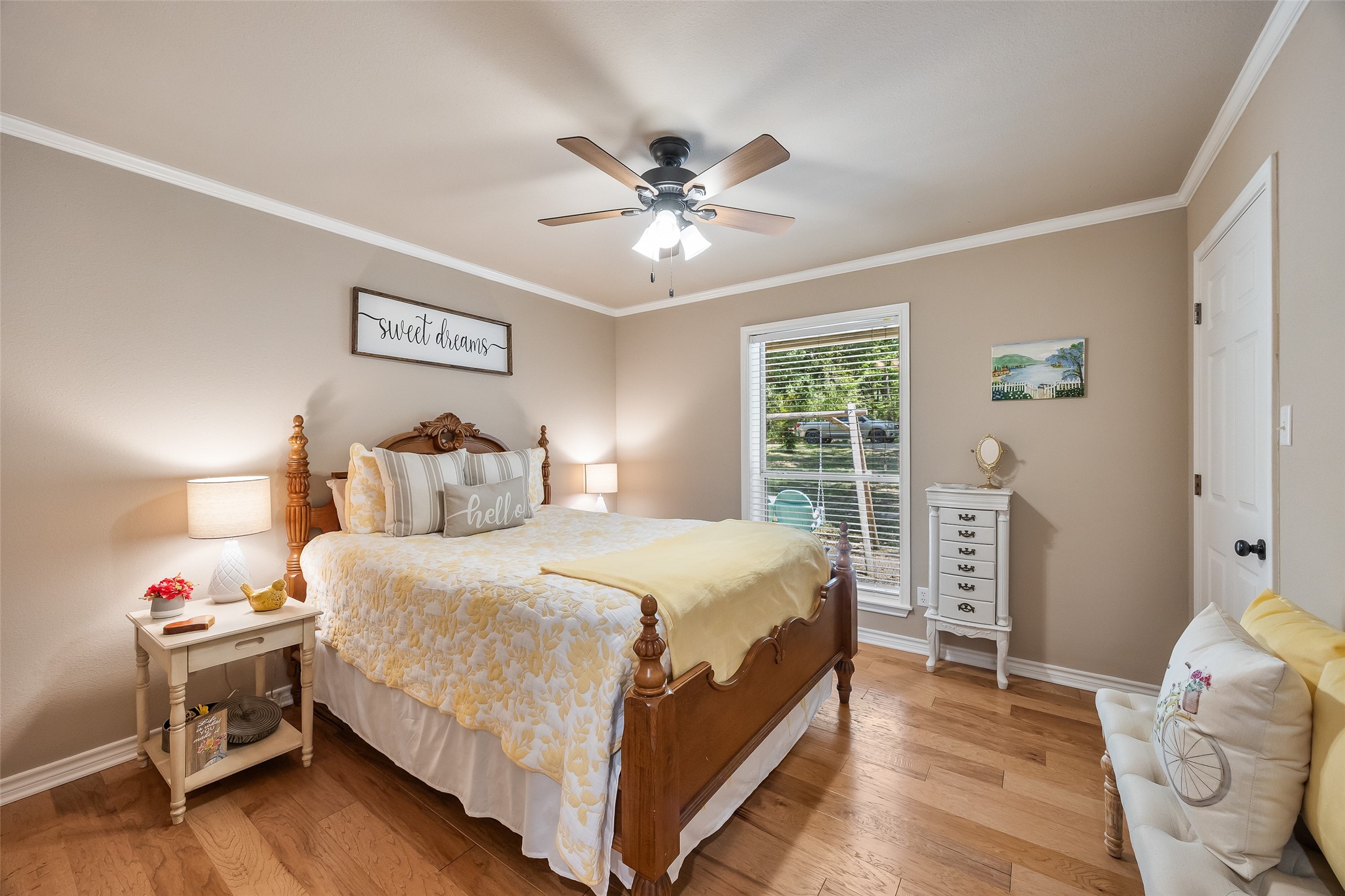 810 Clear Water Trail, Holly Lake Ranch, TX, 75765