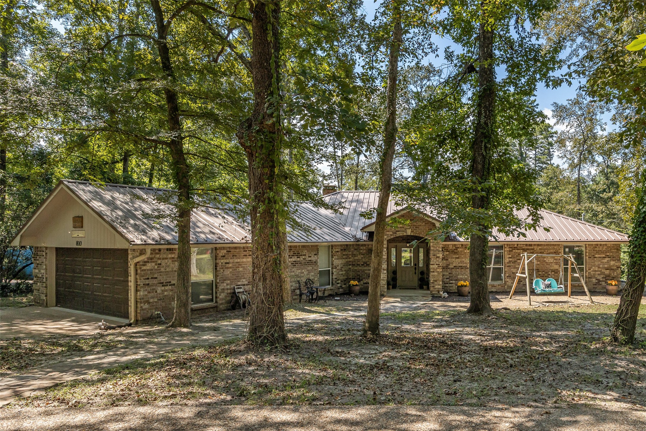810 Clear Water Trail, Holly Lake Ranch, TX, 75765