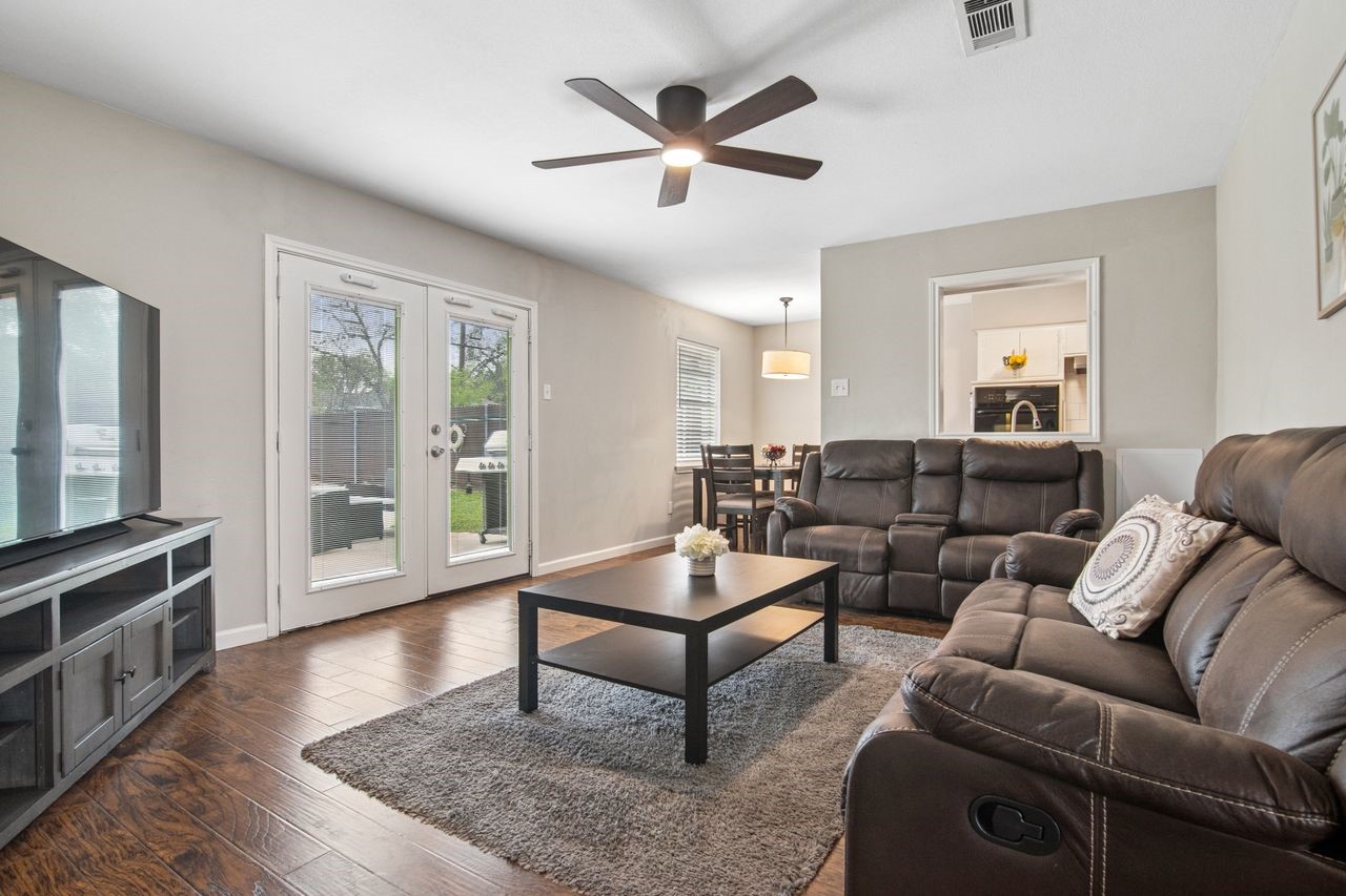 2404 17th Street, Plano, TX, 75074