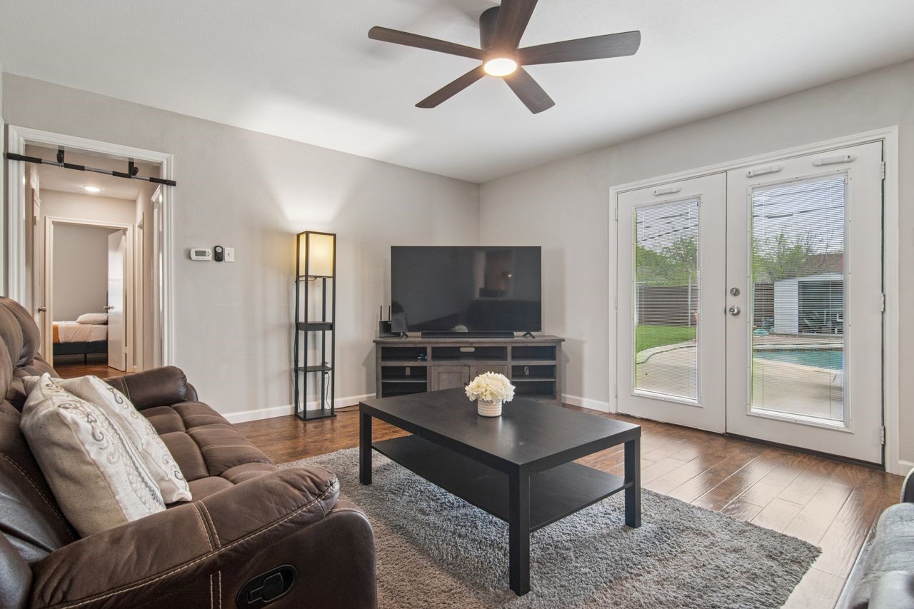 2404 17th Street, Plano, TX, 75074
