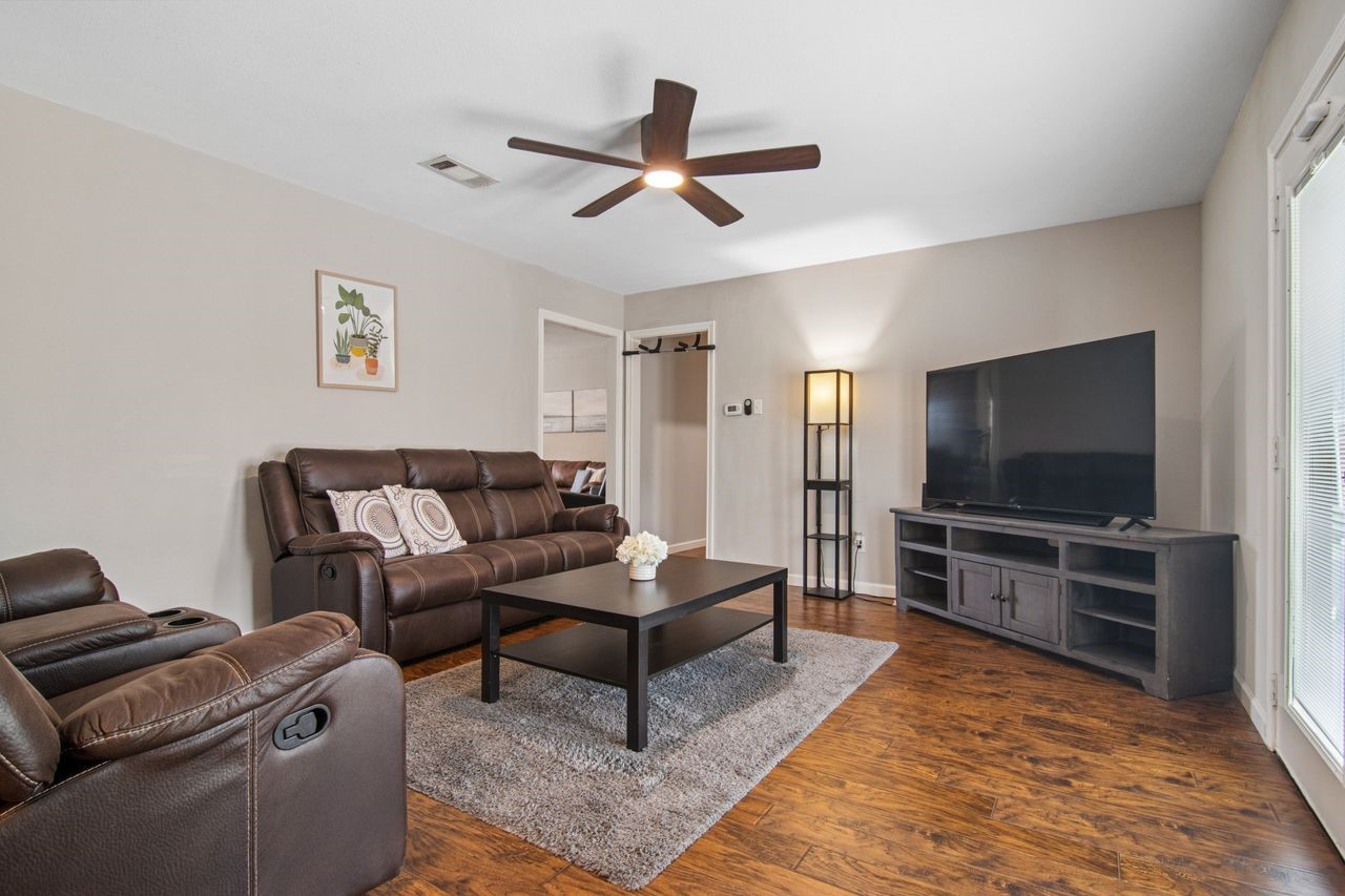 2404 17th Street, Plano, TX, 75074