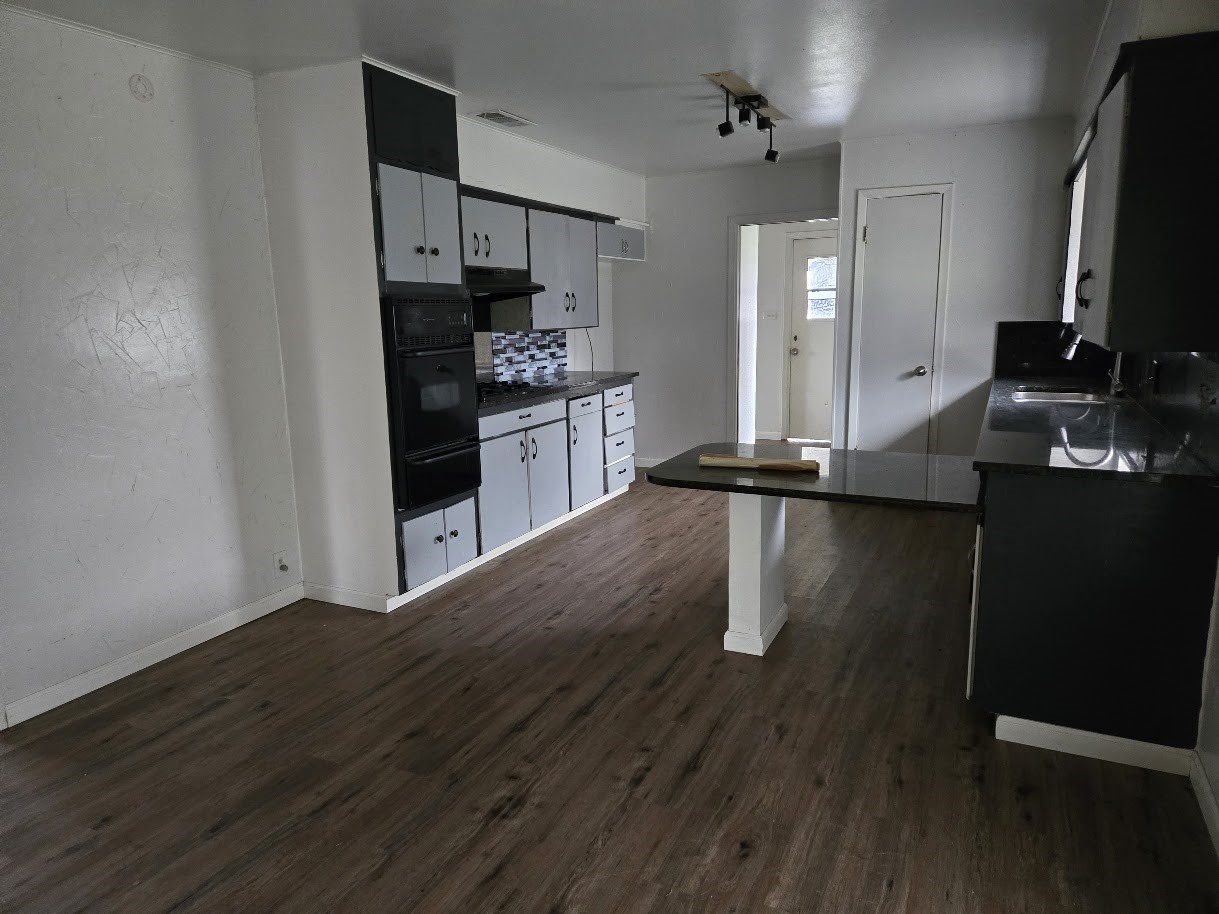 812 N Tyus Street, Groesbeck, TX, 76642