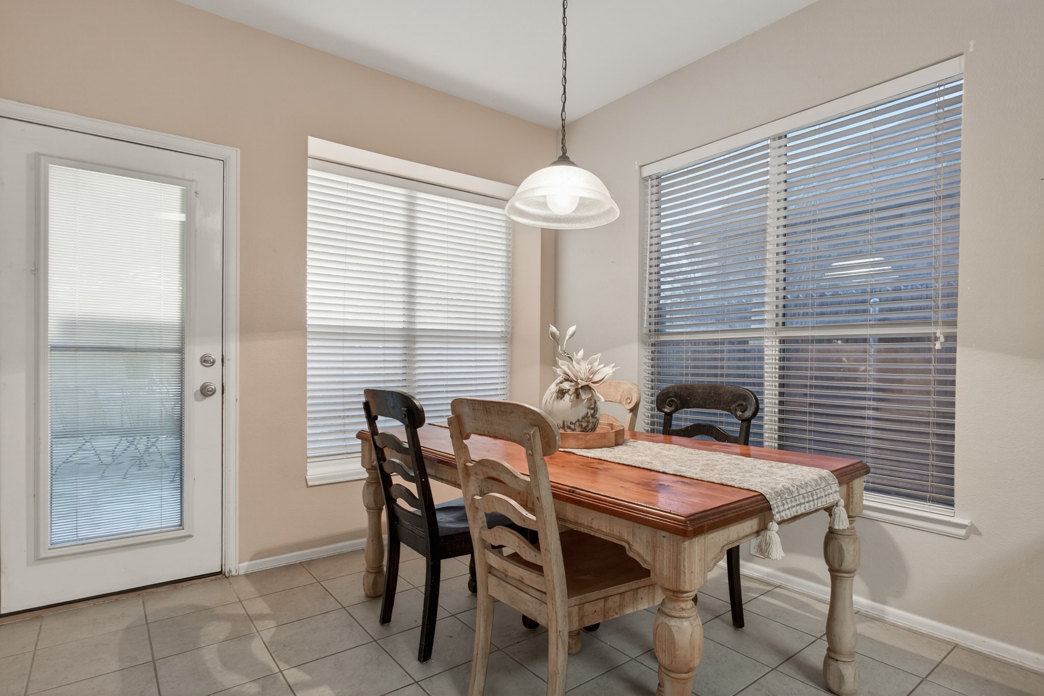 2724 Maple Creek Drive, Fort Worth, TX, 76177