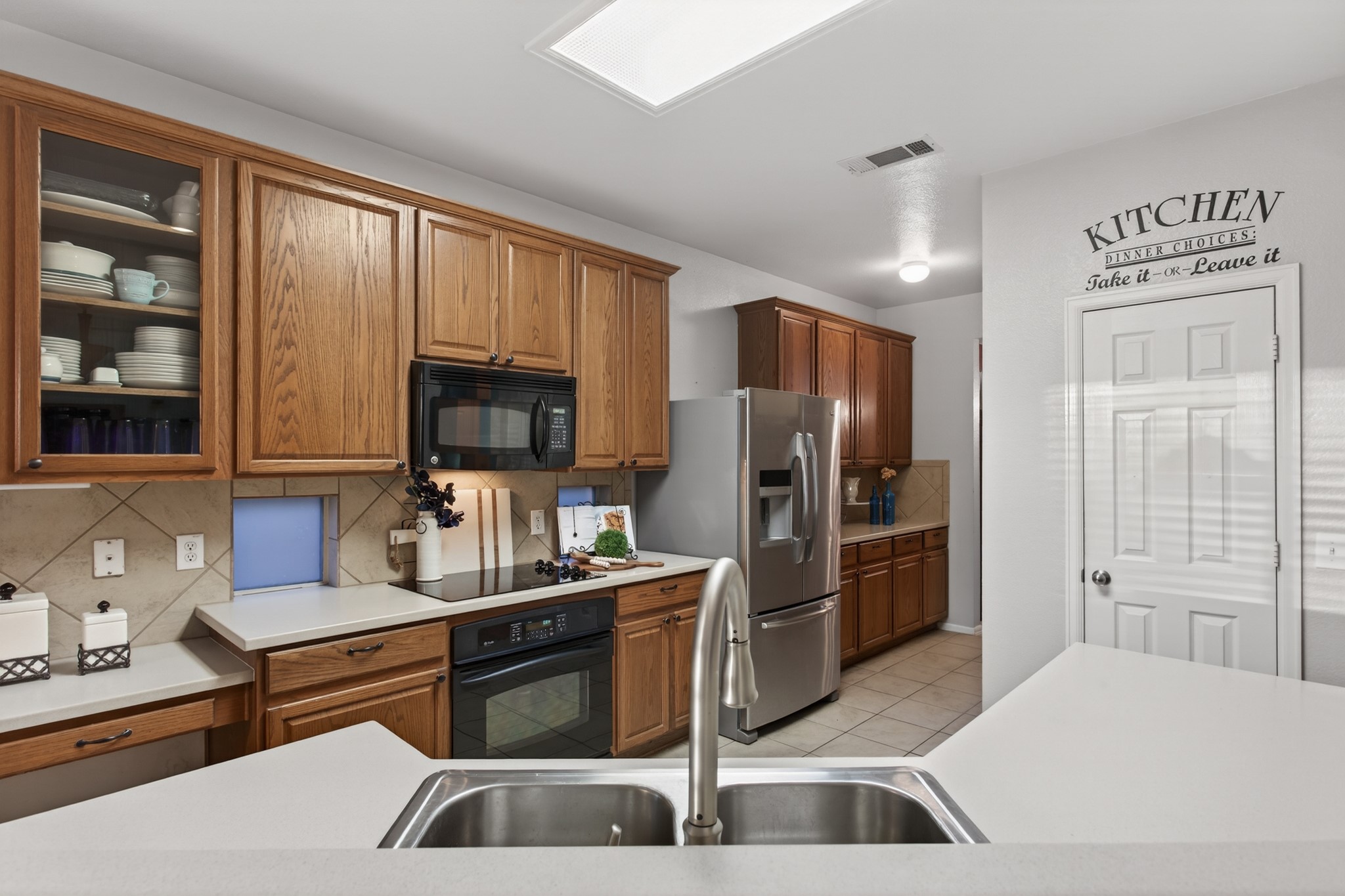 2724 Maple Creek Drive, Fort Worth, TX, 76177