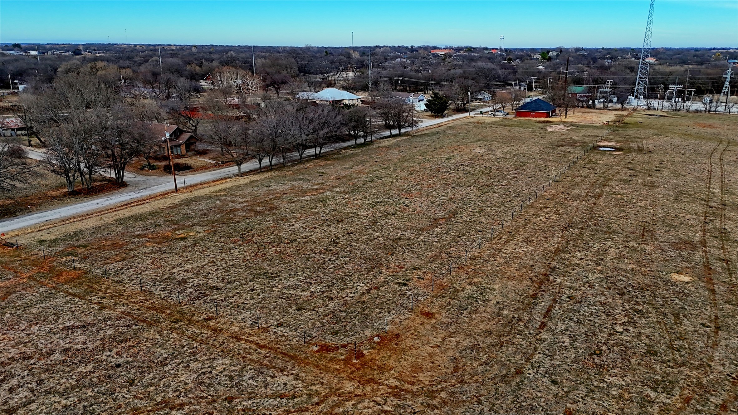 815 W Williams Street, St Jo, TX, 76265