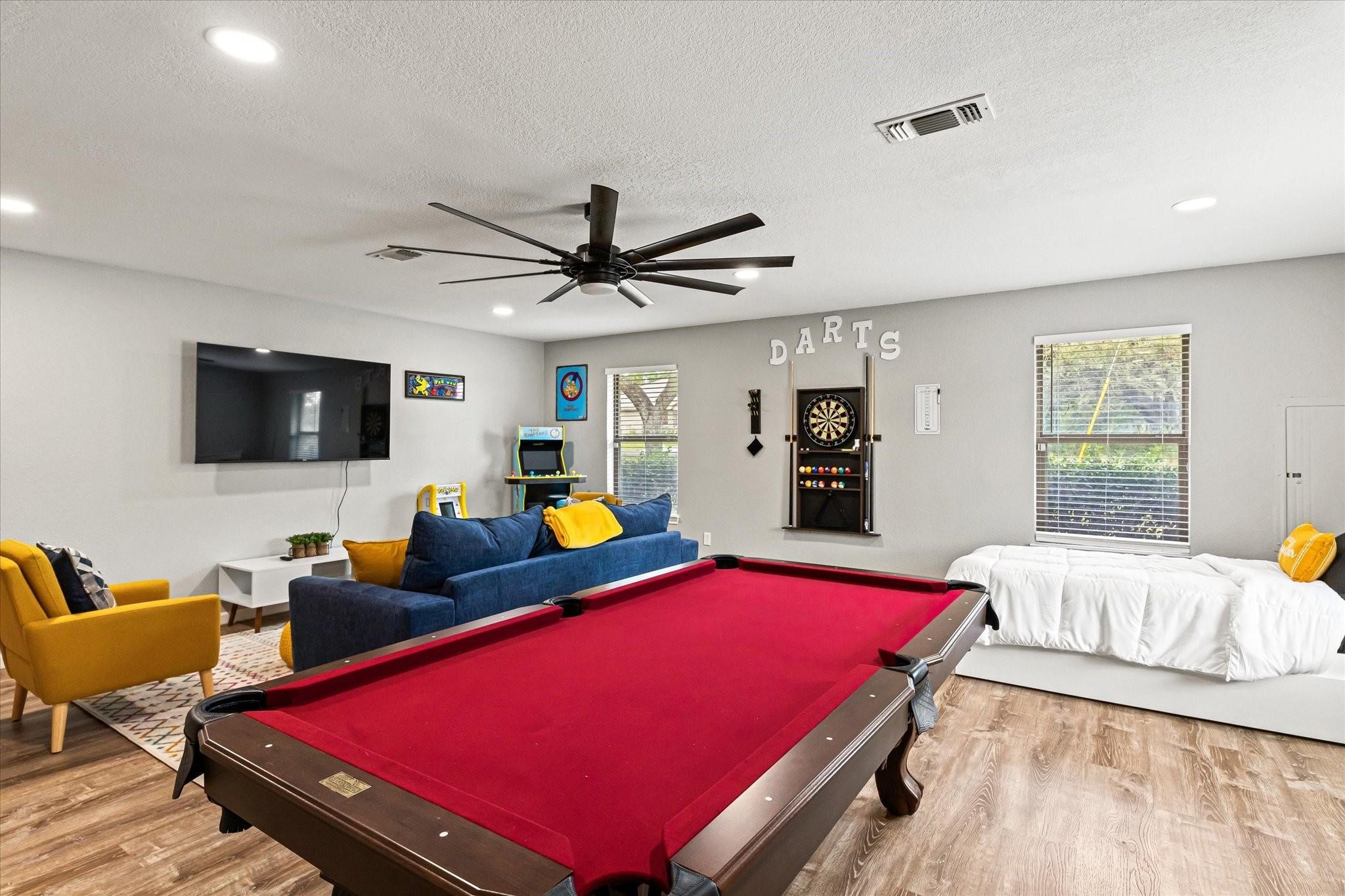 1609 CHEYENNE Trail, Granbury, TX, 76048