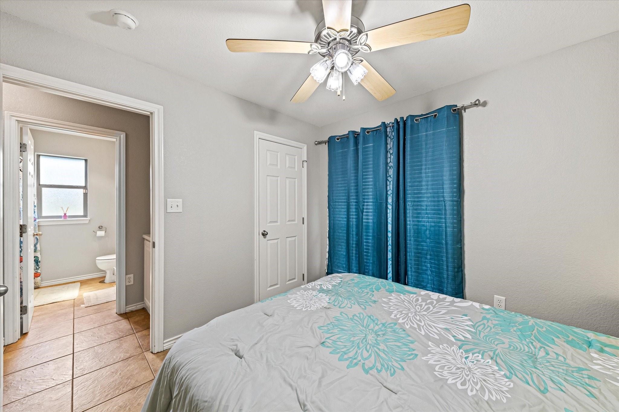 1609 CHEYENNE Trail, Granbury, TX, 76048