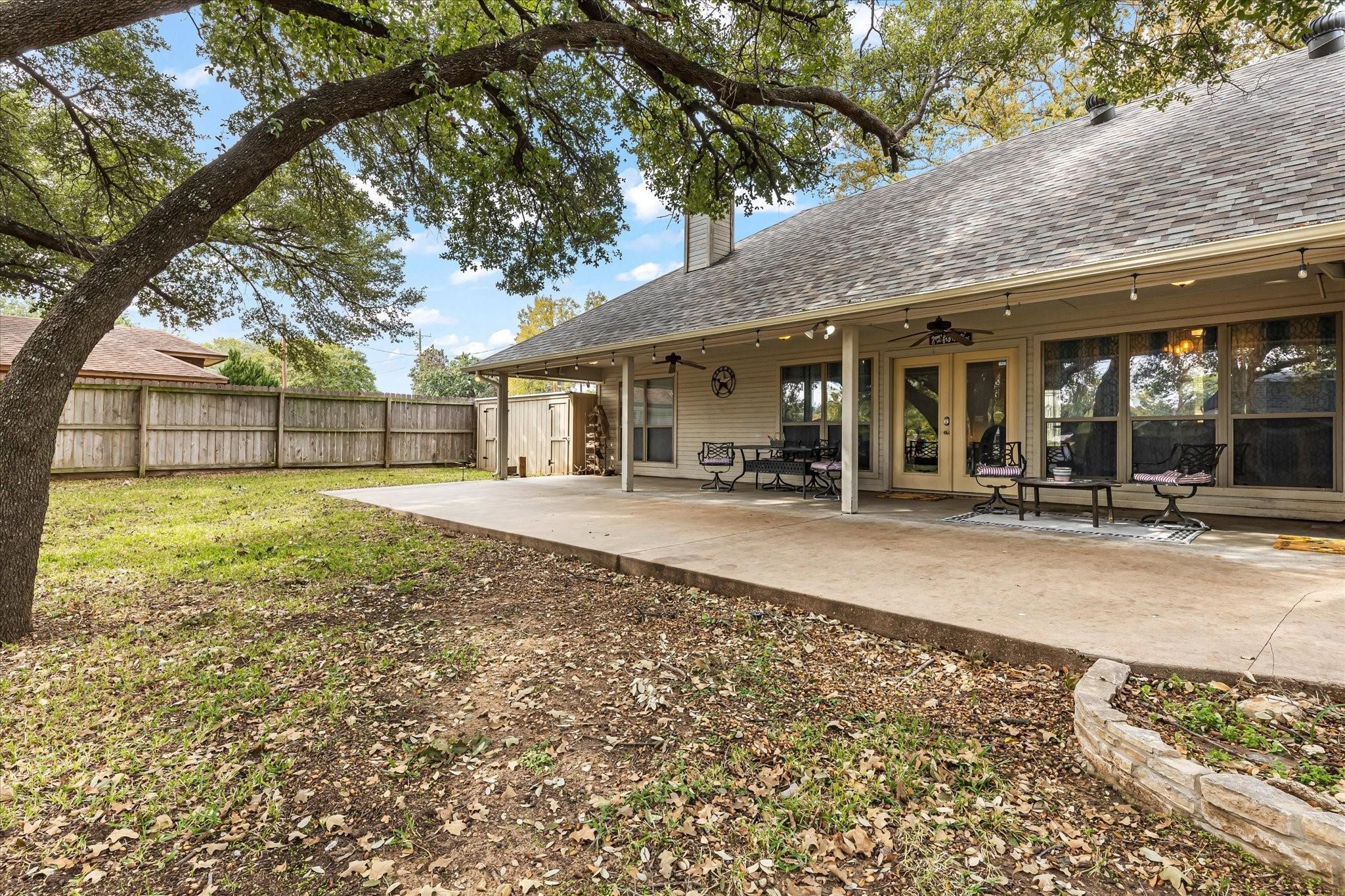 1609 CHEYENNE Trail, Granbury, TX, 76048