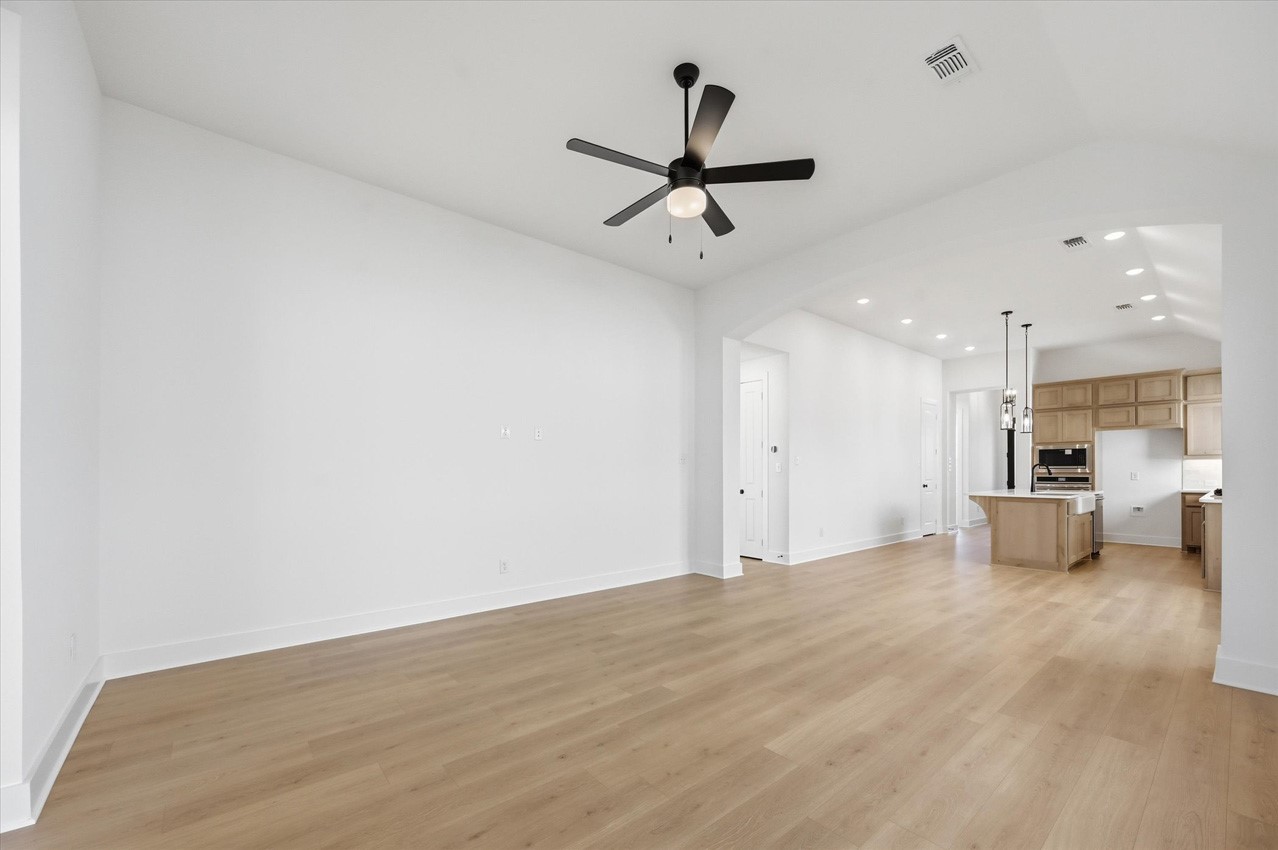 2068 Cuellar Way, Van Alstyne, TX, 75495