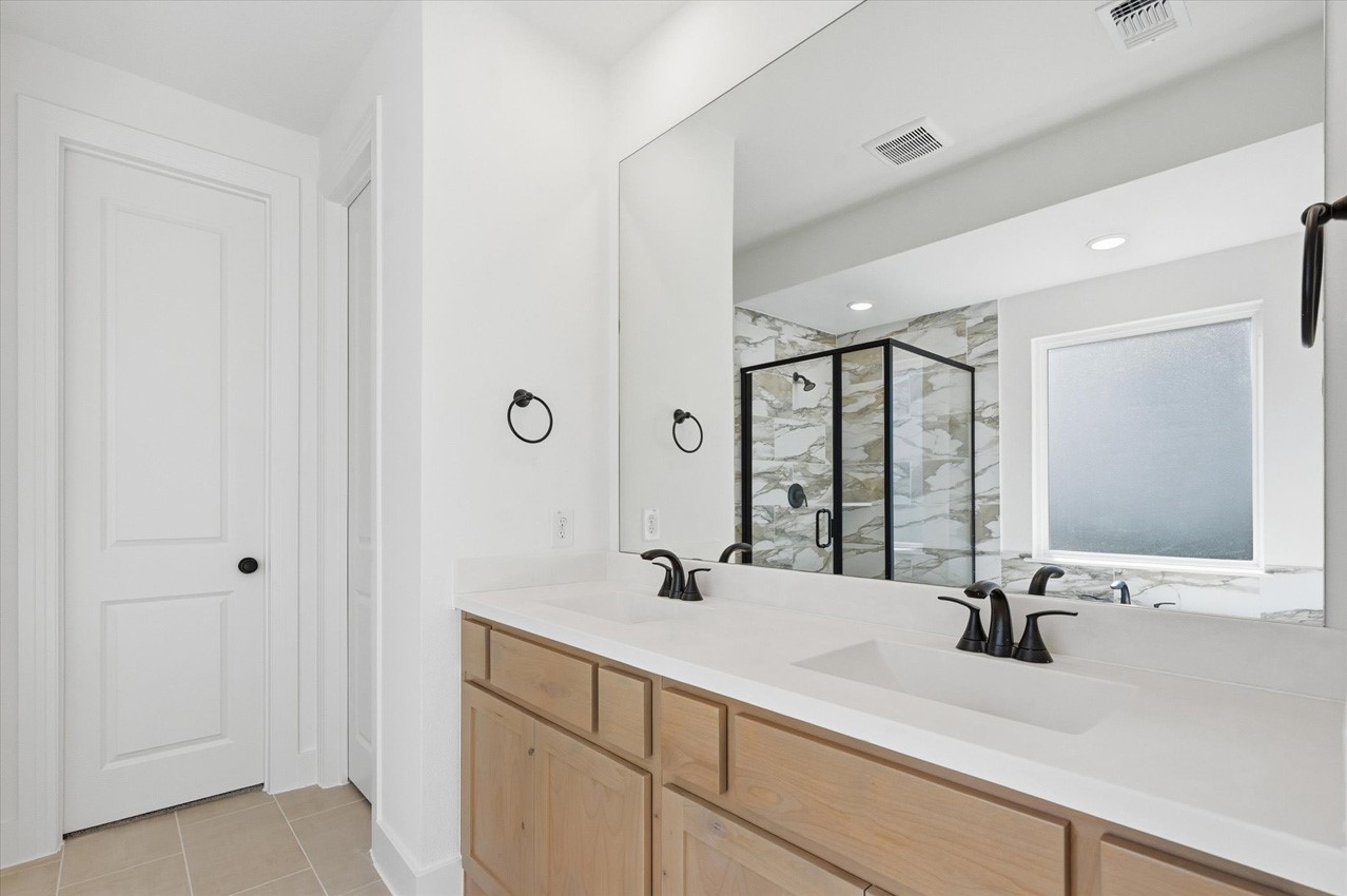2068 Cuellar Way, Van Alstyne, TX, 75495