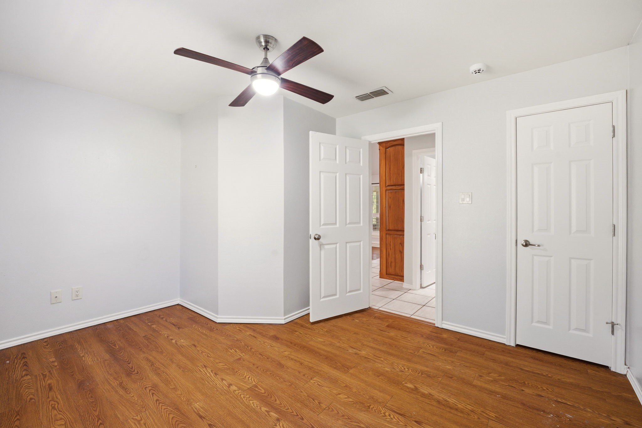 2700 Solar Court, Granbury, TX, 76049