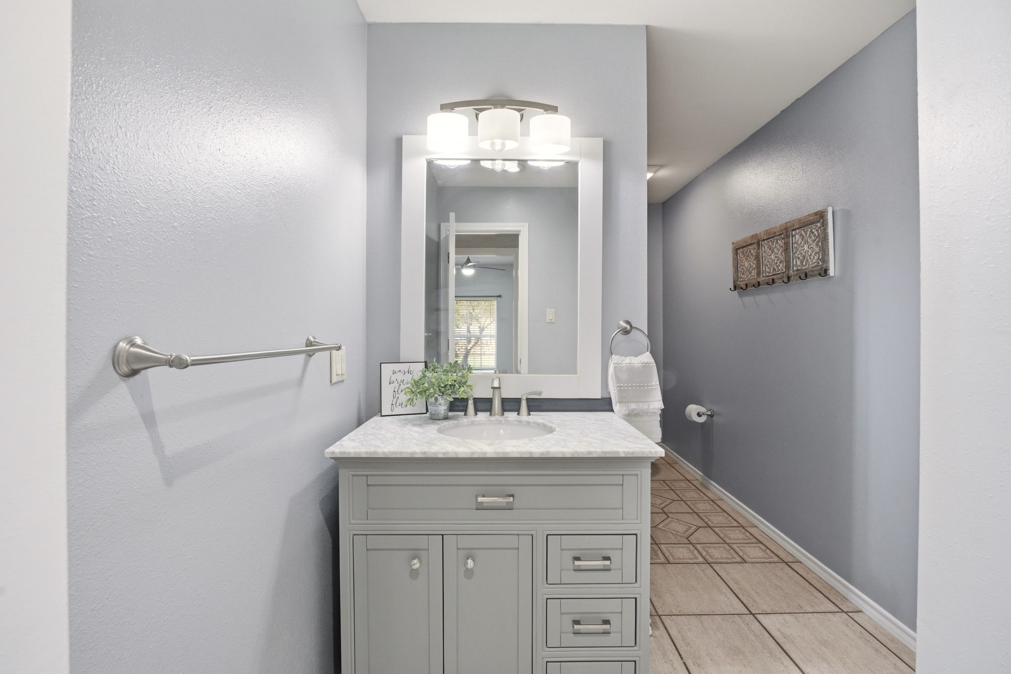 2700 Solar Court, Granbury, TX, 76049