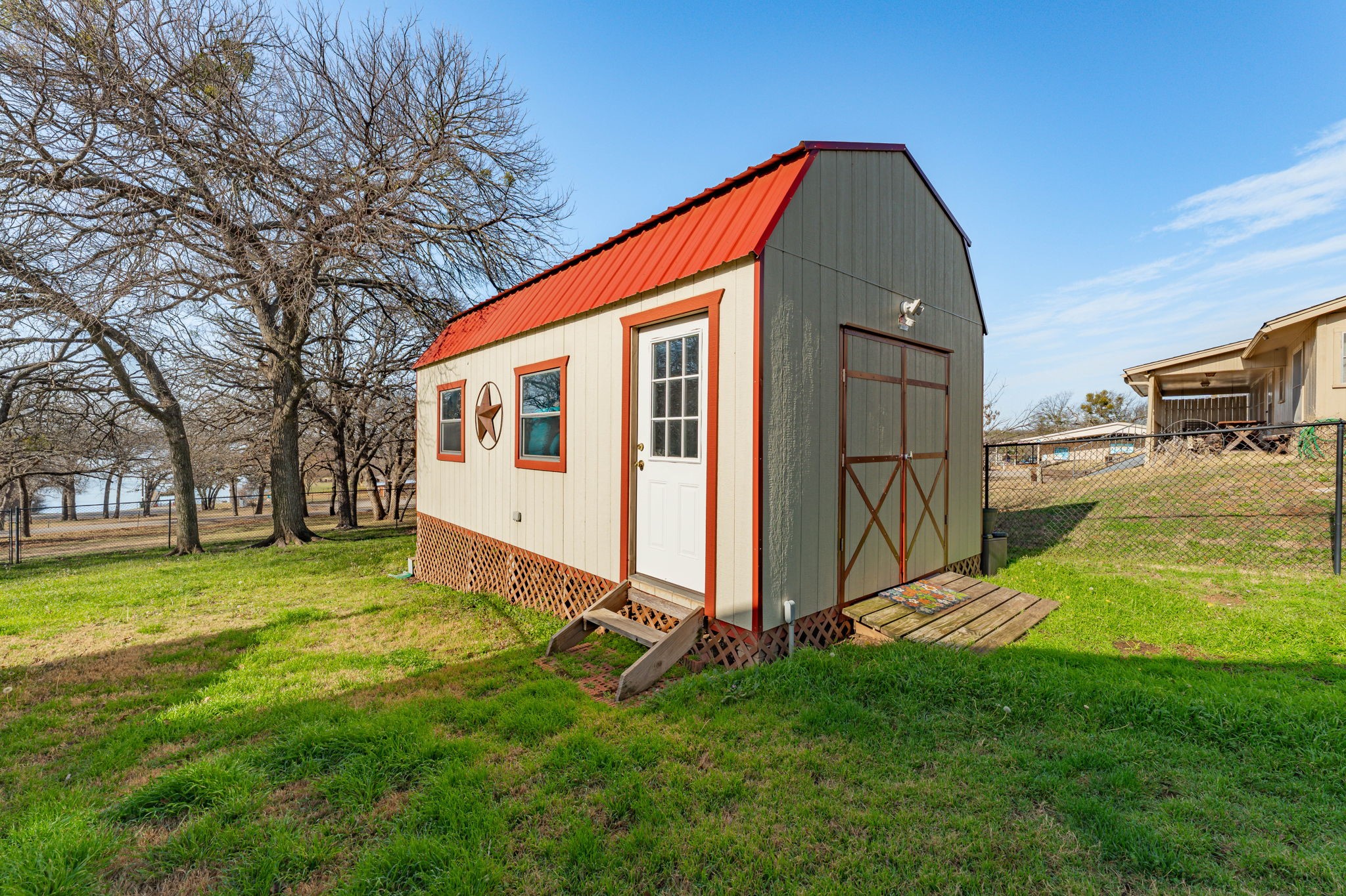 2700 Solar Court, Granbury, TX, 76049