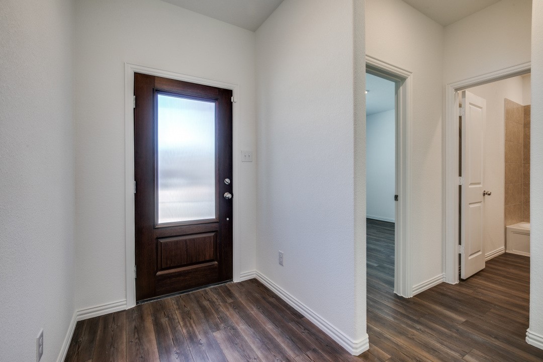 Property photo 04 of 14825 Dusty Boot Trail Fort, Worth, TX 76052 | MLS #21182031