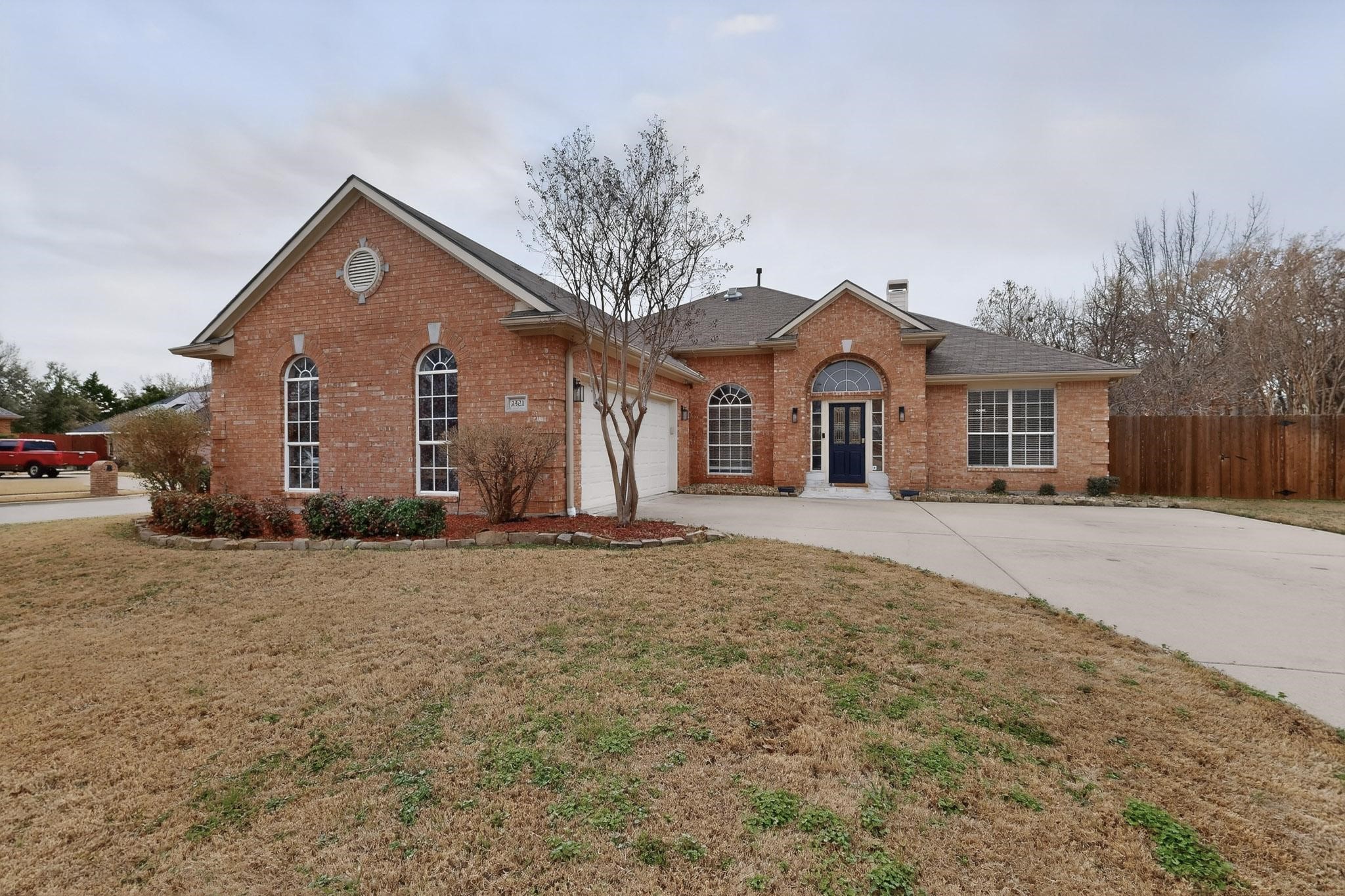 Property photo 03 of 2521 Natchez Terrace, Denton, TX 76210 | MLS #21182041