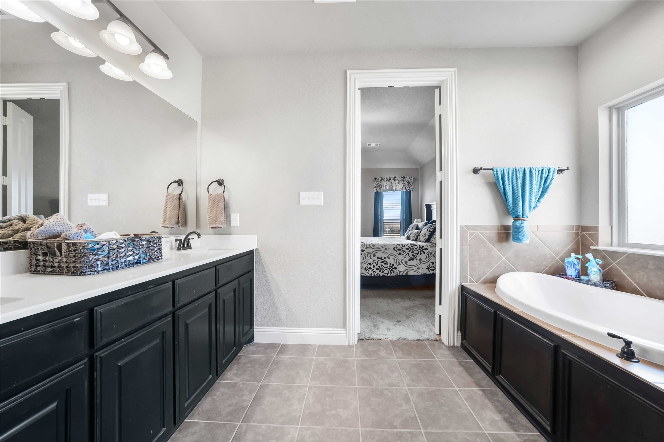 3508 Laurenwood Drive, Crowley, TX, 76036