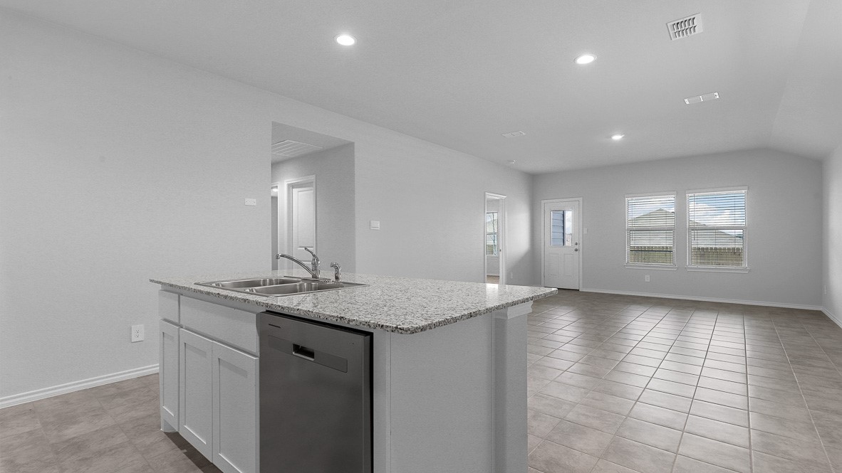 2220 WHITE BUFFALO Way, Fort Worth, TX, 76036