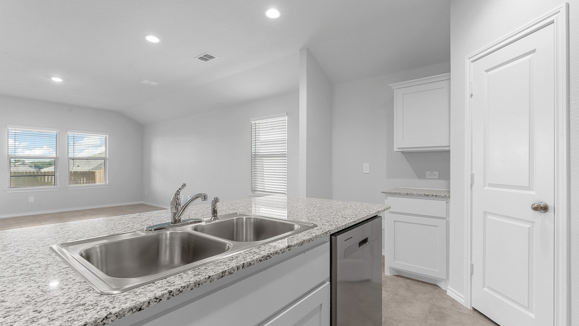2220 WHITE BUFFALO Way, Fort Worth, TX, 76036