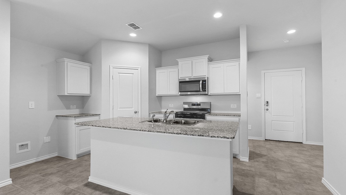 2220 WHITE BUFFALO Way, Fort Worth, TX, 76036