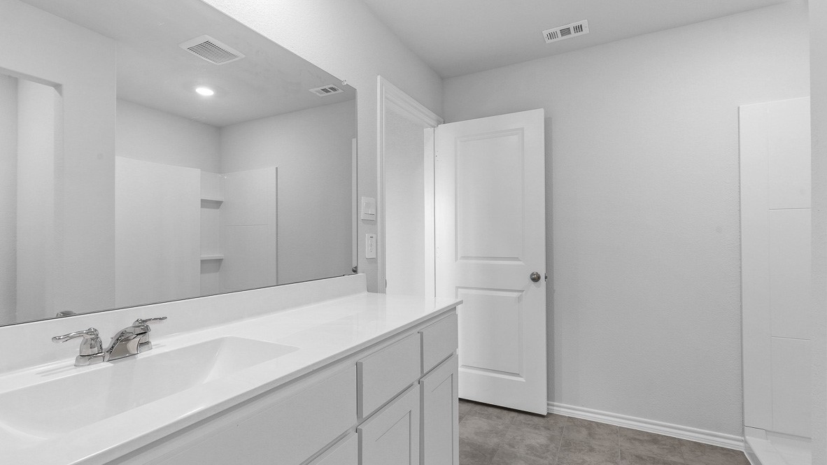2220 WHITE BUFFALO Way, Fort Worth, TX, 76036