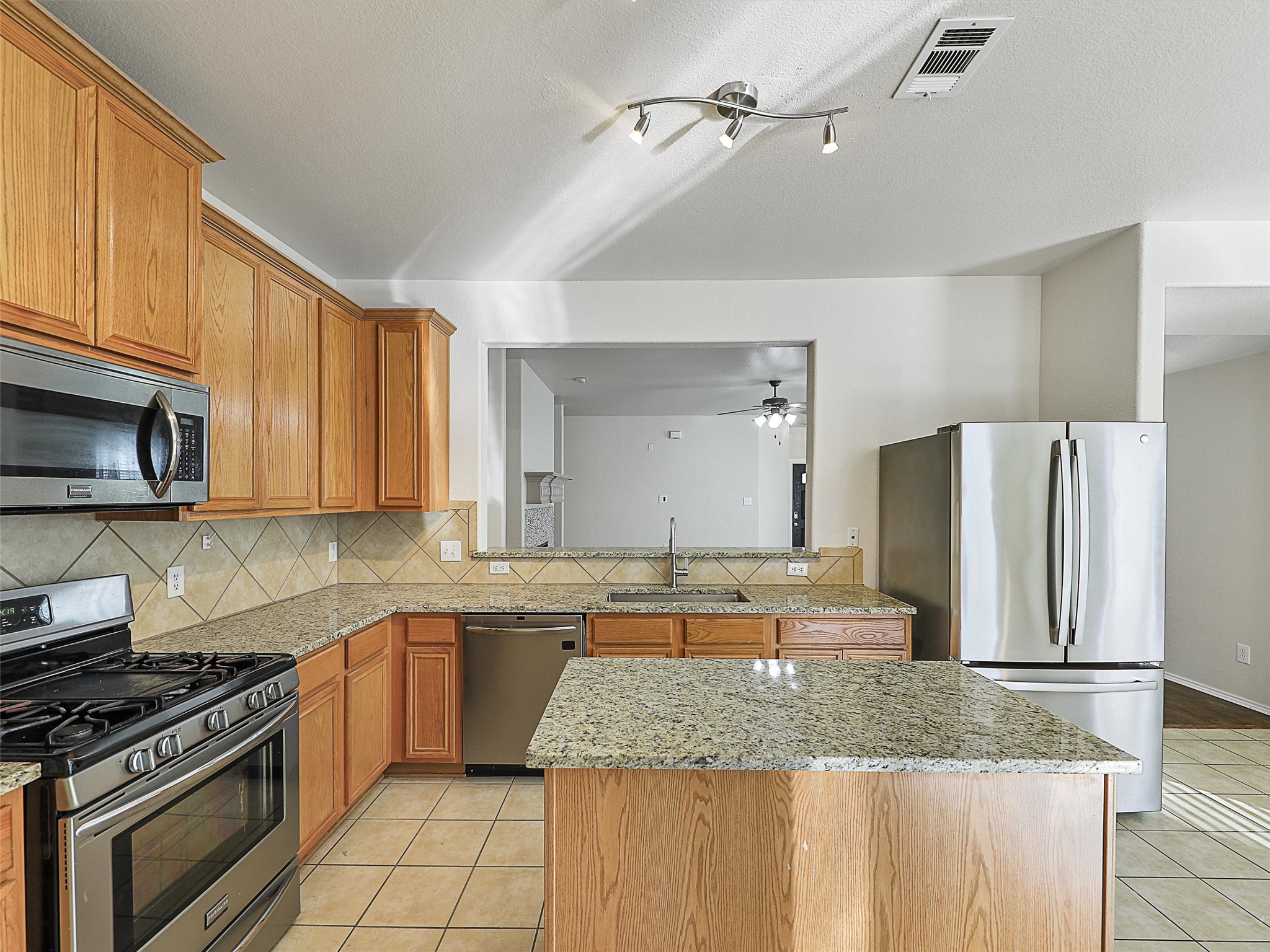 132 Birdbrook Drive, Anna, TX, 75409