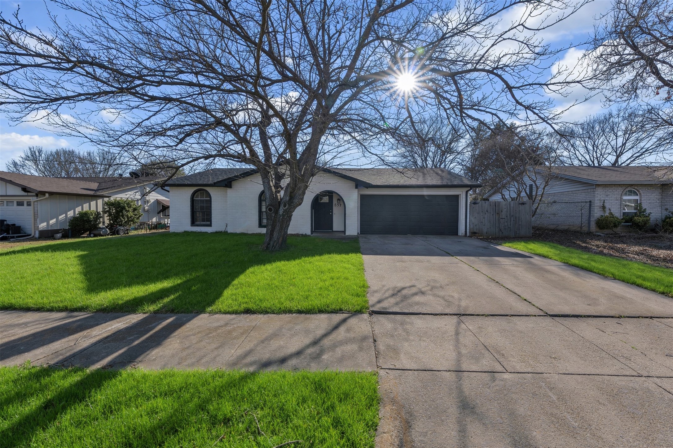 529 Ann Lois Lane, Burleson, TX, 76028