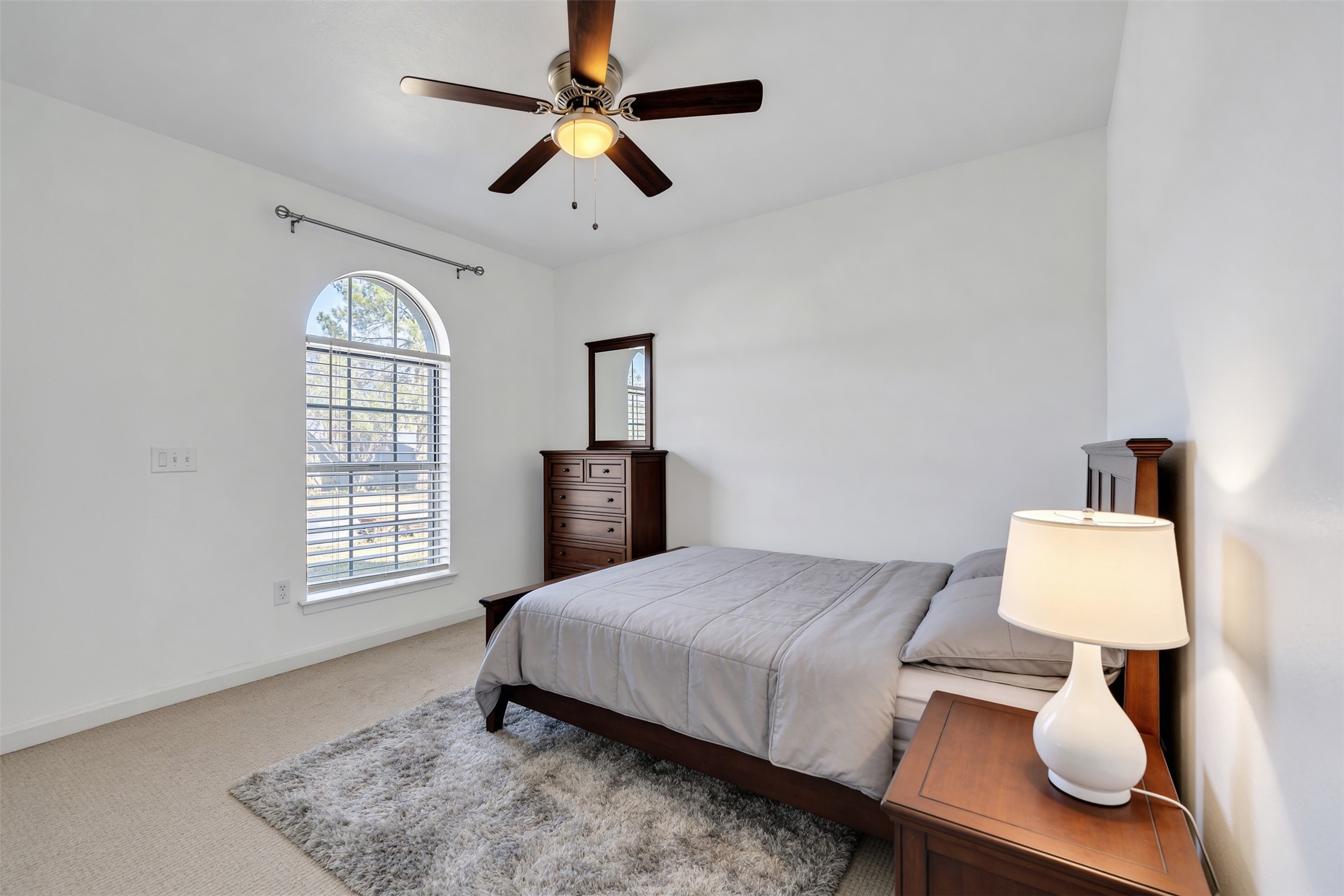 529 Ann Lois Lane, Burleson, TX, 76028