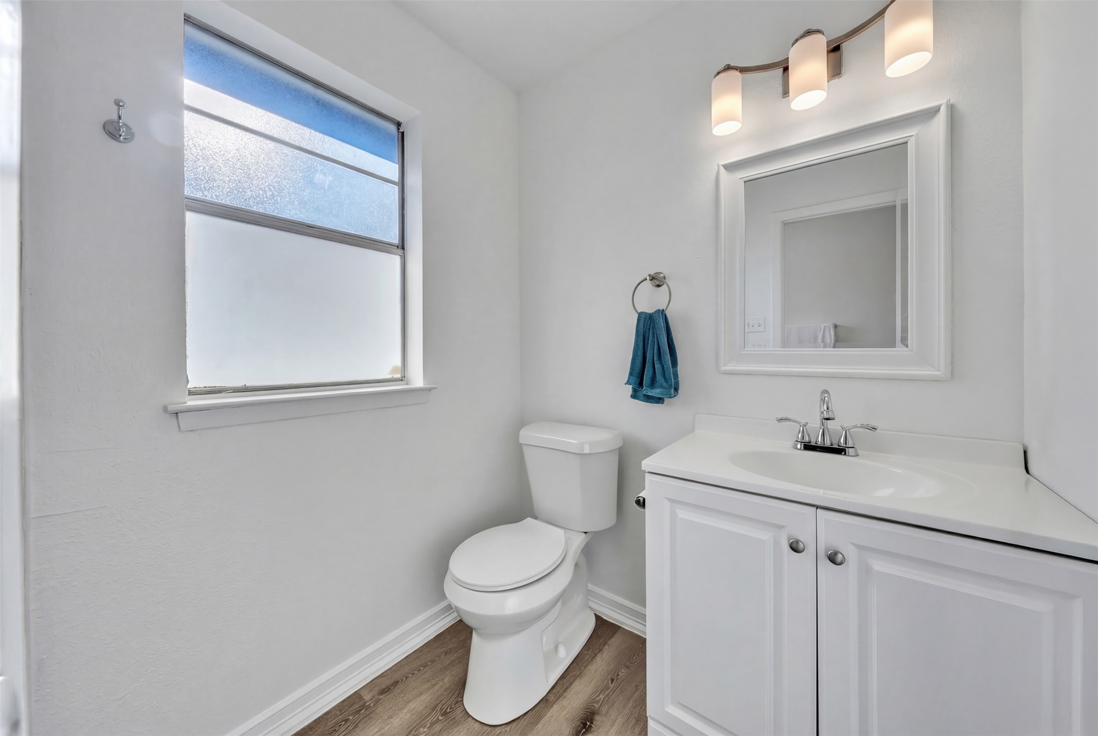 529 Ann Lois Lane, Burleson, TX, 76028