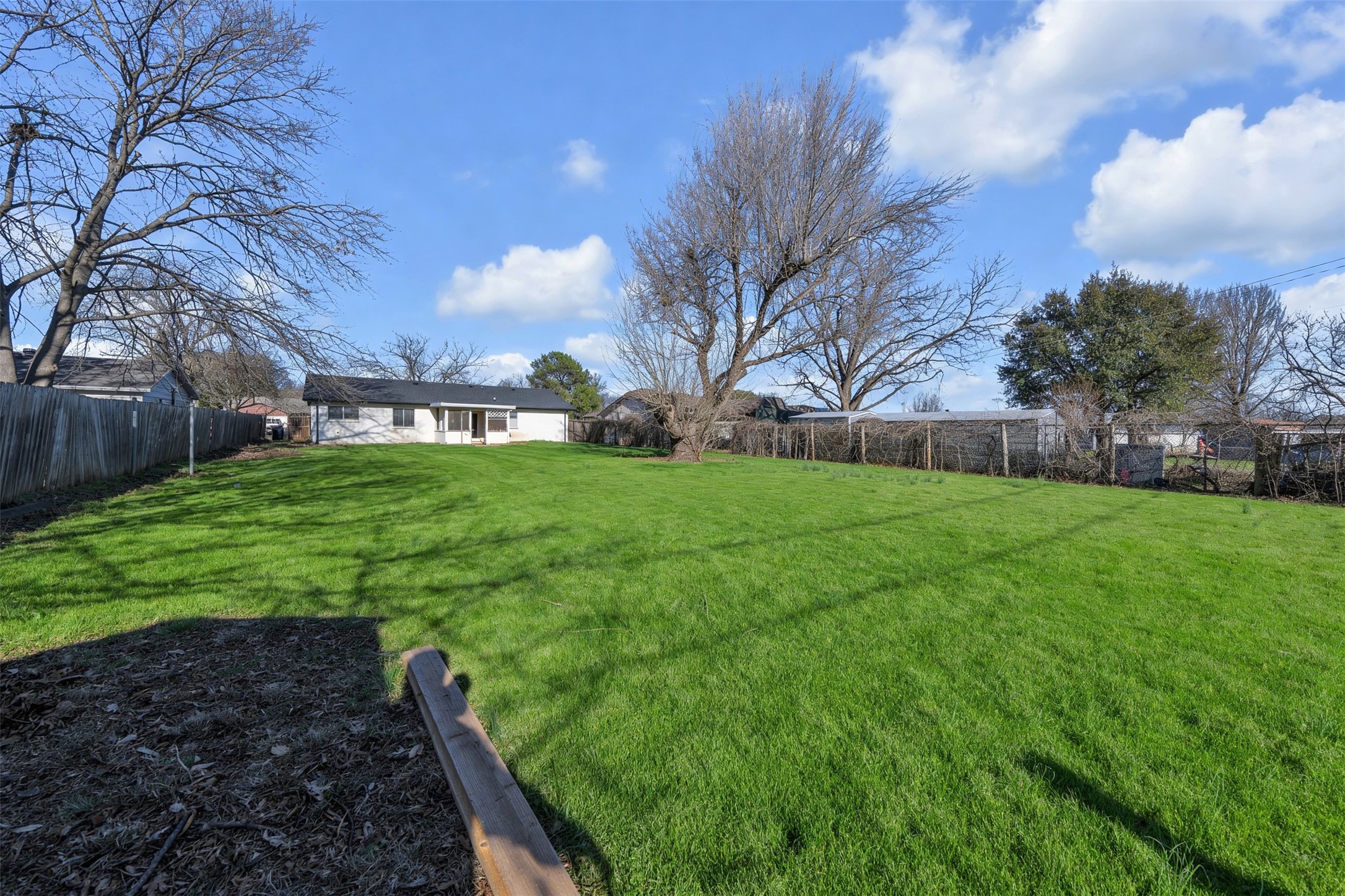 529 Ann Lois Lane, Burleson, TX, 76028