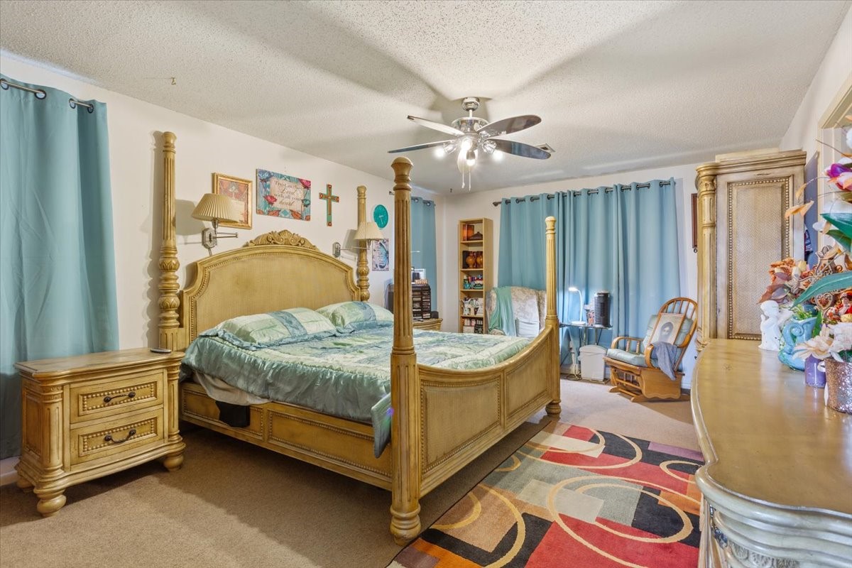 1832 W White Oak Road, West, TX, 76691