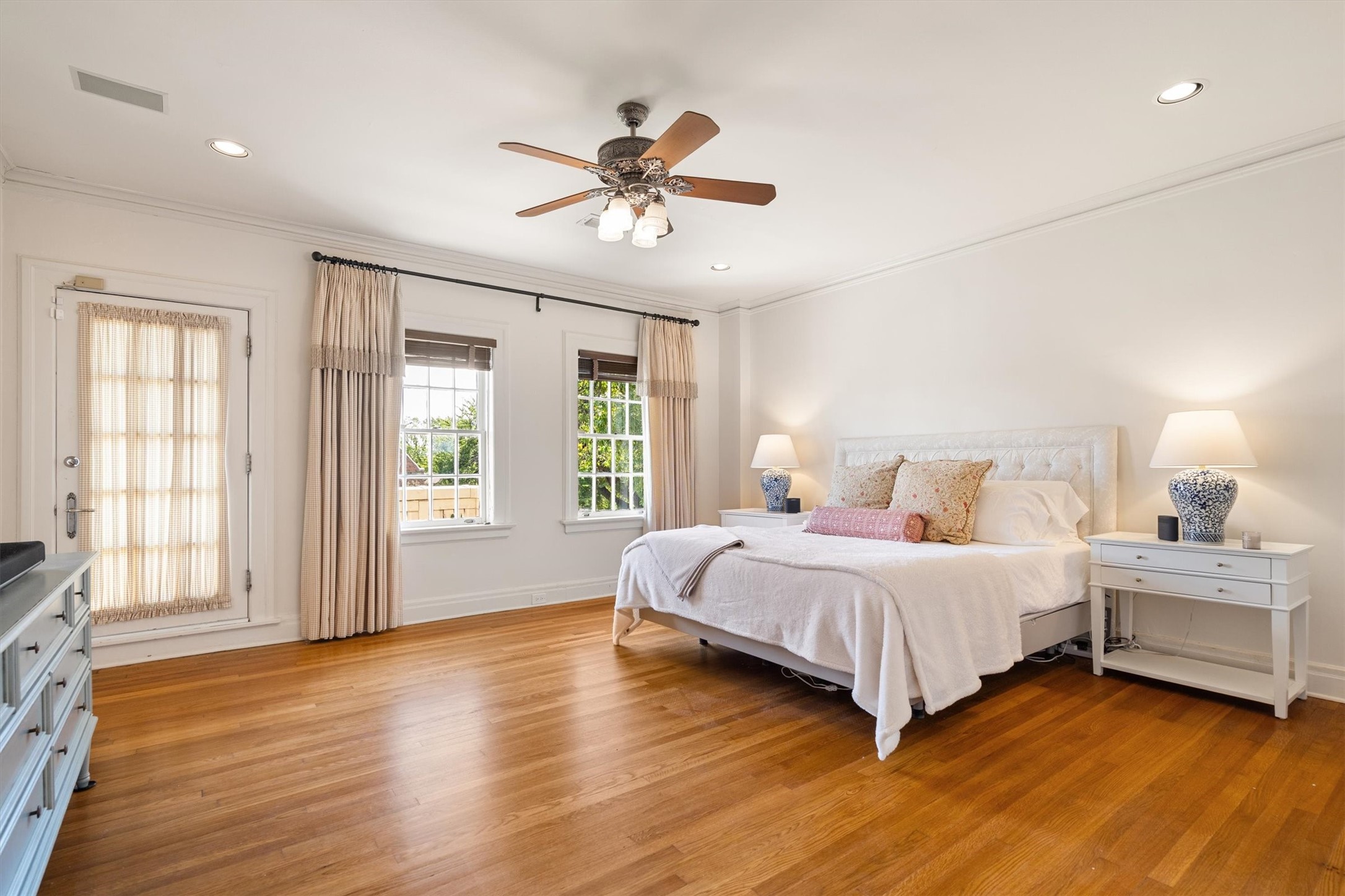 1001 Elizabeth Boulevard, Fort Worth, TX, 76110