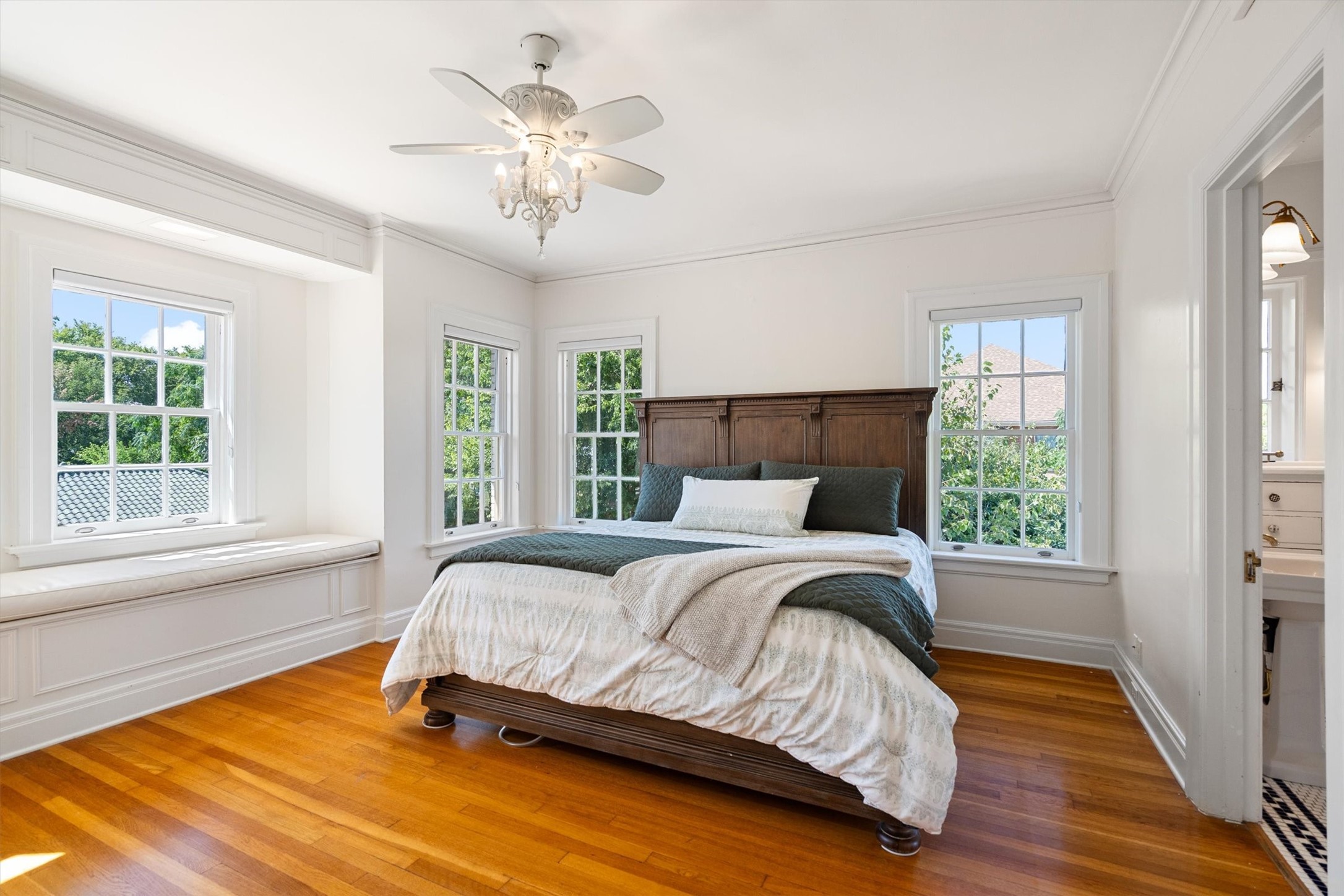 1001 Elizabeth Boulevard, Fort Worth, TX, 76110