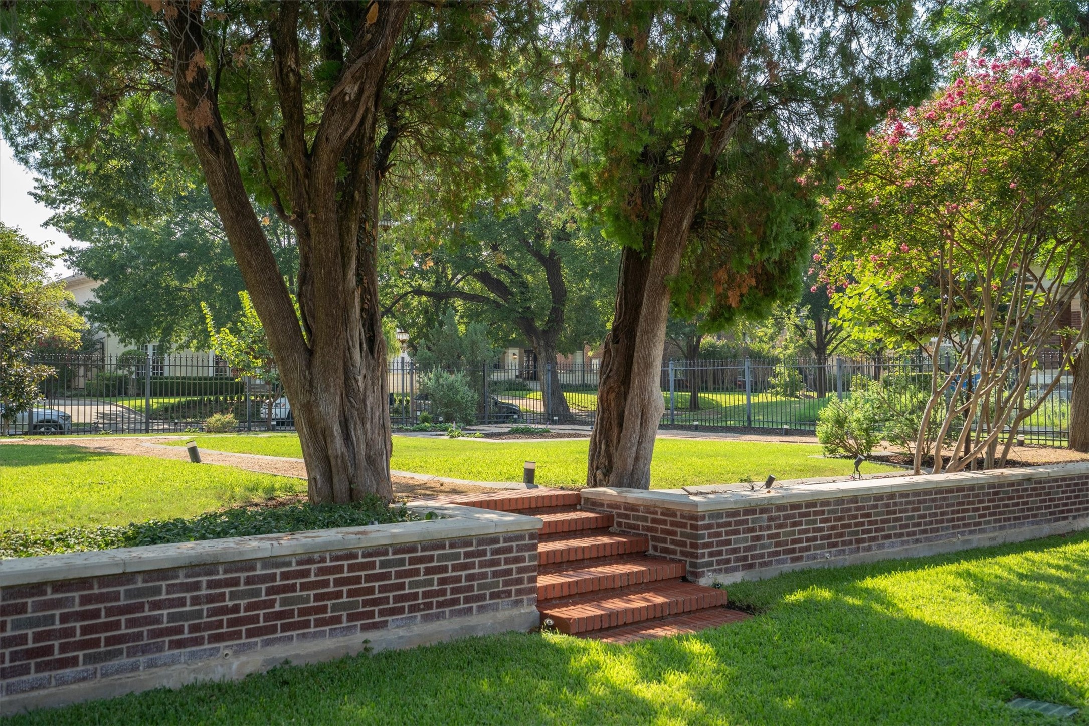 1001 Elizabeth Boulevard, Fort Worth, TX, 76110