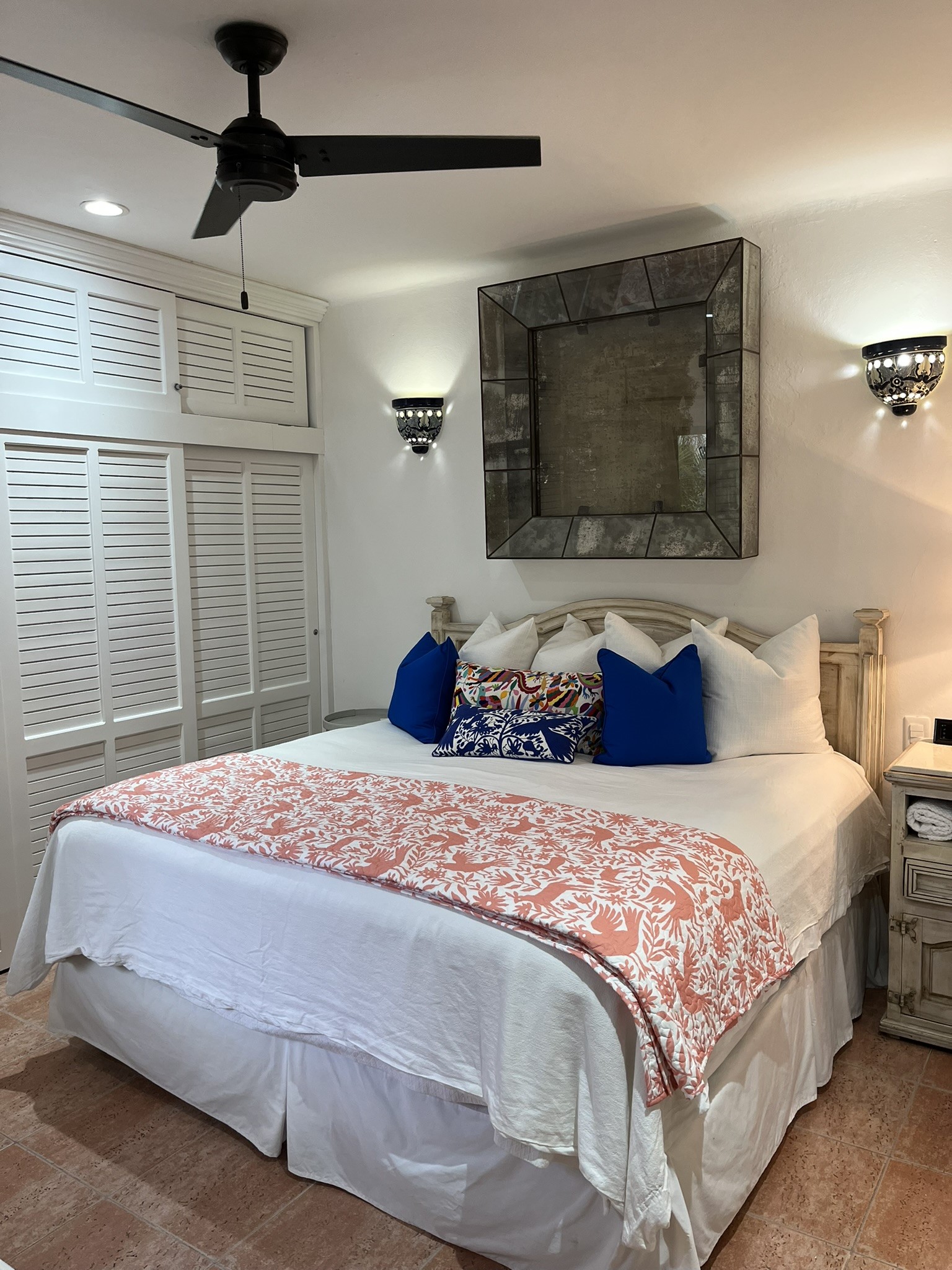 9 Royal Palms, TX, 77710