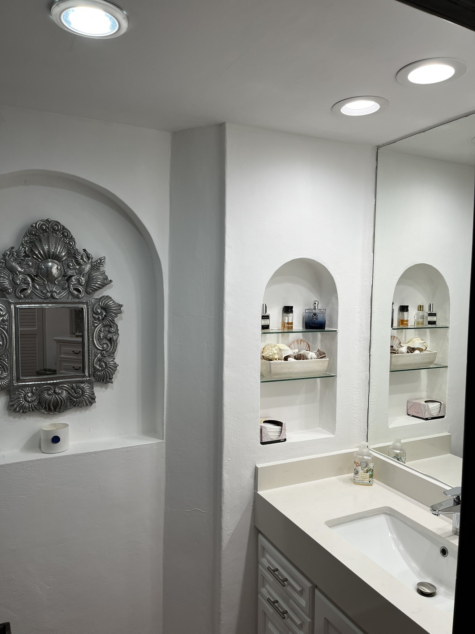 9 Royal Palms, TX, 77710