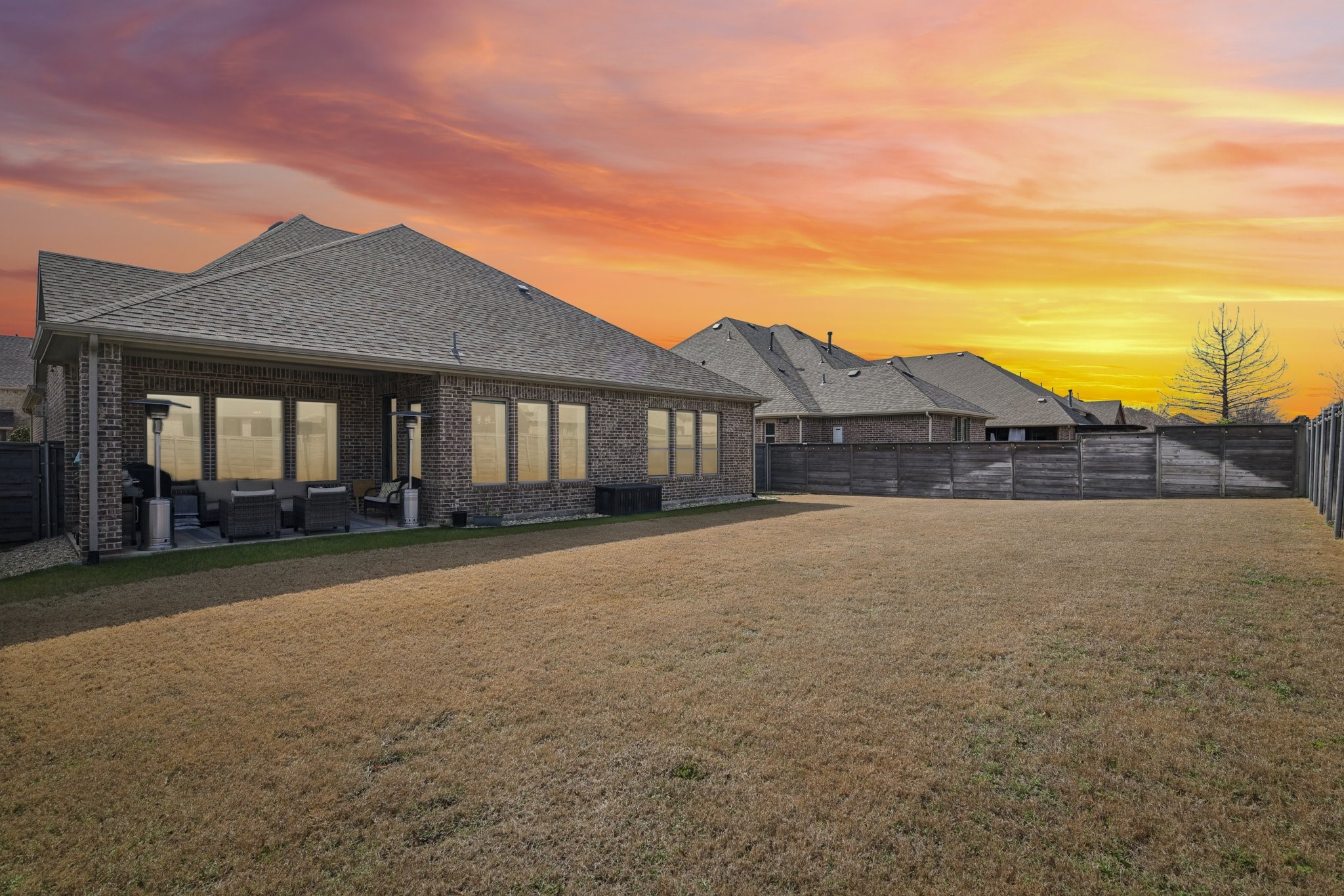 813 Boardwalk Way, Little Elm, TX, 76227