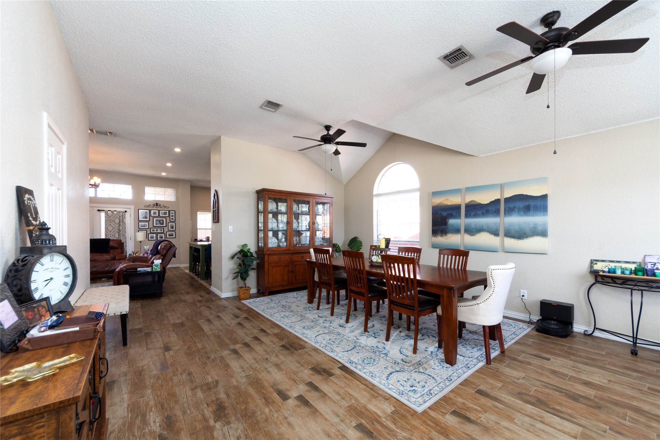 6004 Ten Wood Court, Arlington, TX, 76018