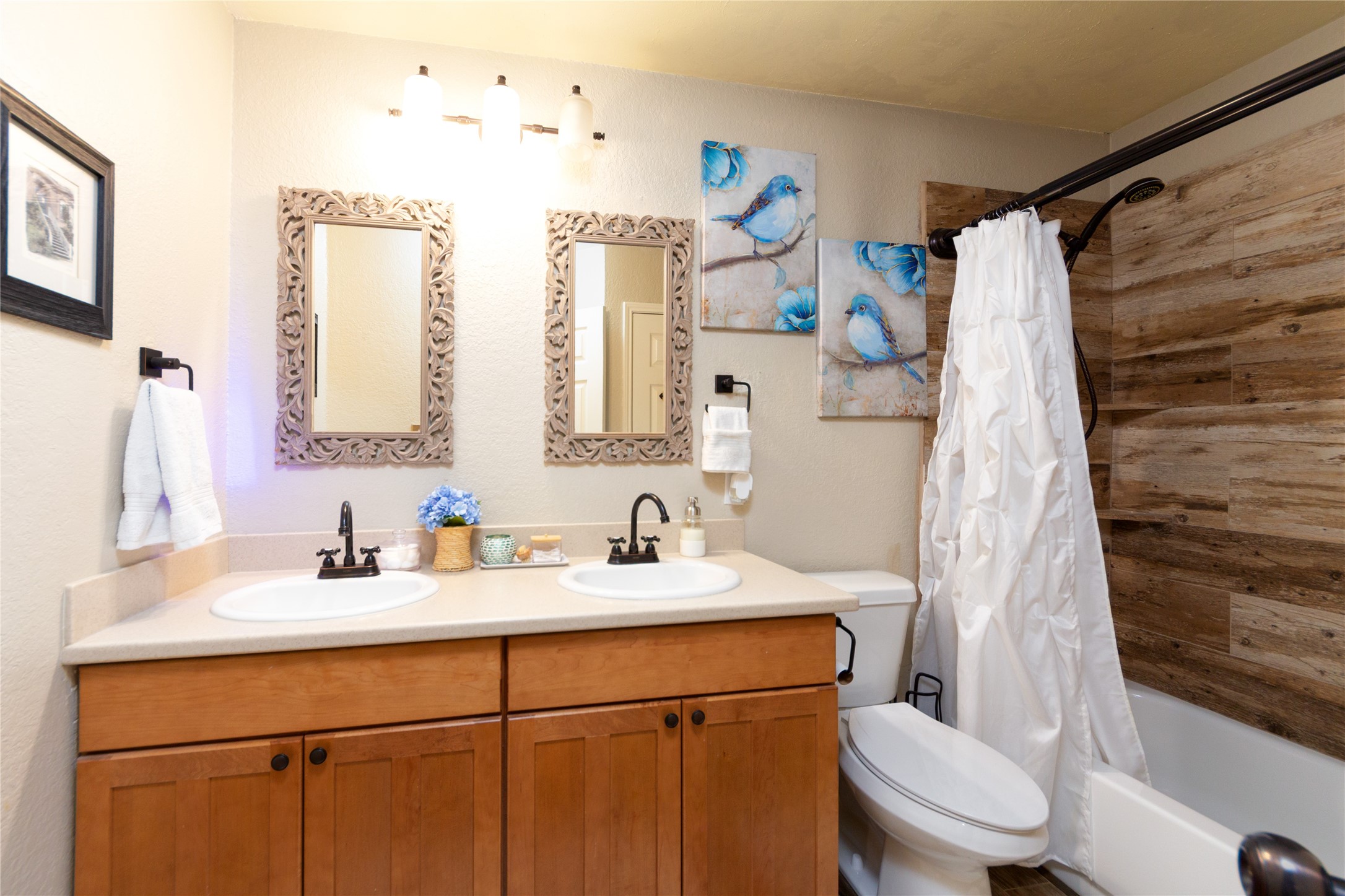 6004 Ten Wood Court, Arlington, TX, 76018
