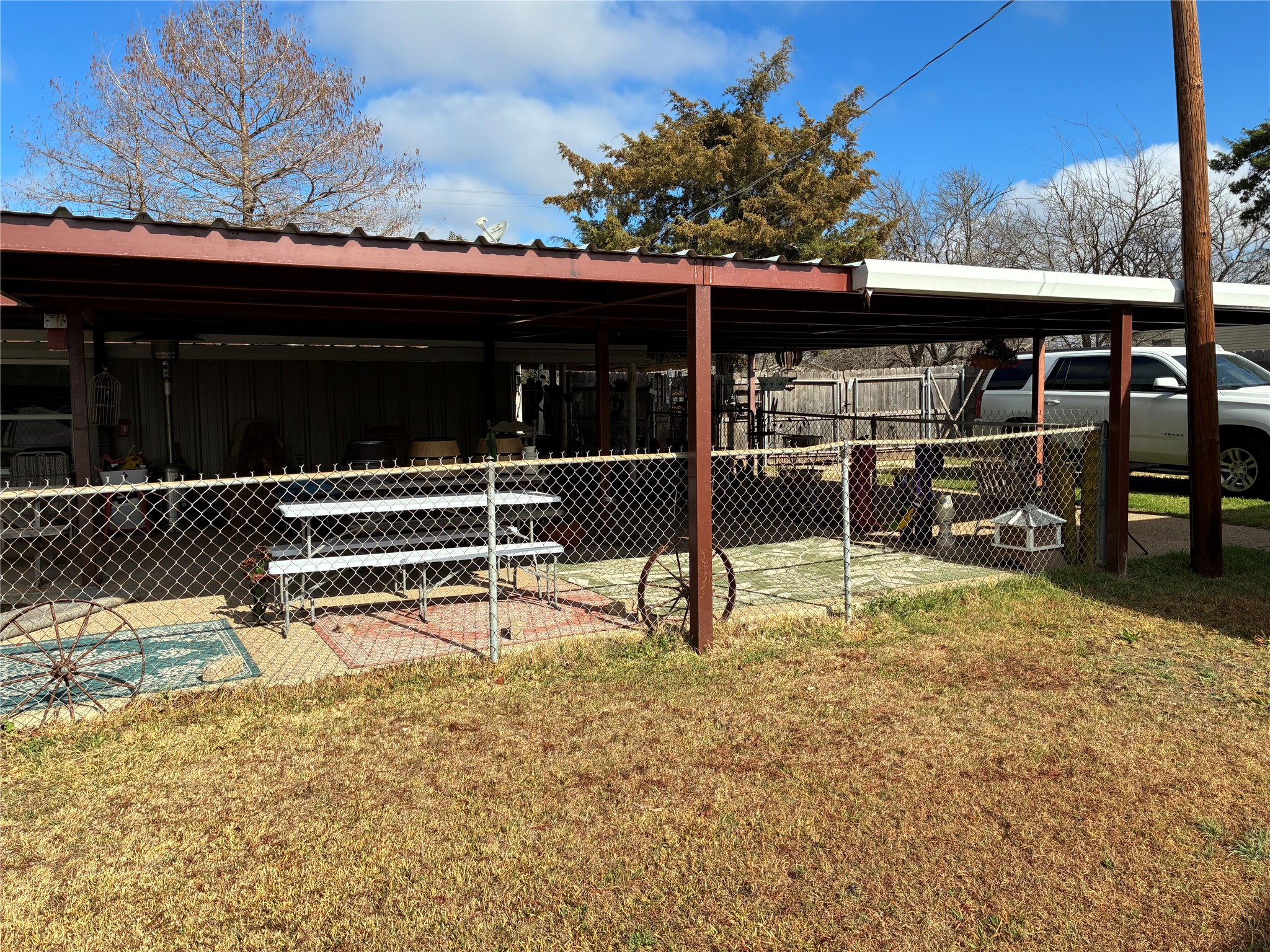 1116 Navarro, Mart, TX, 76664