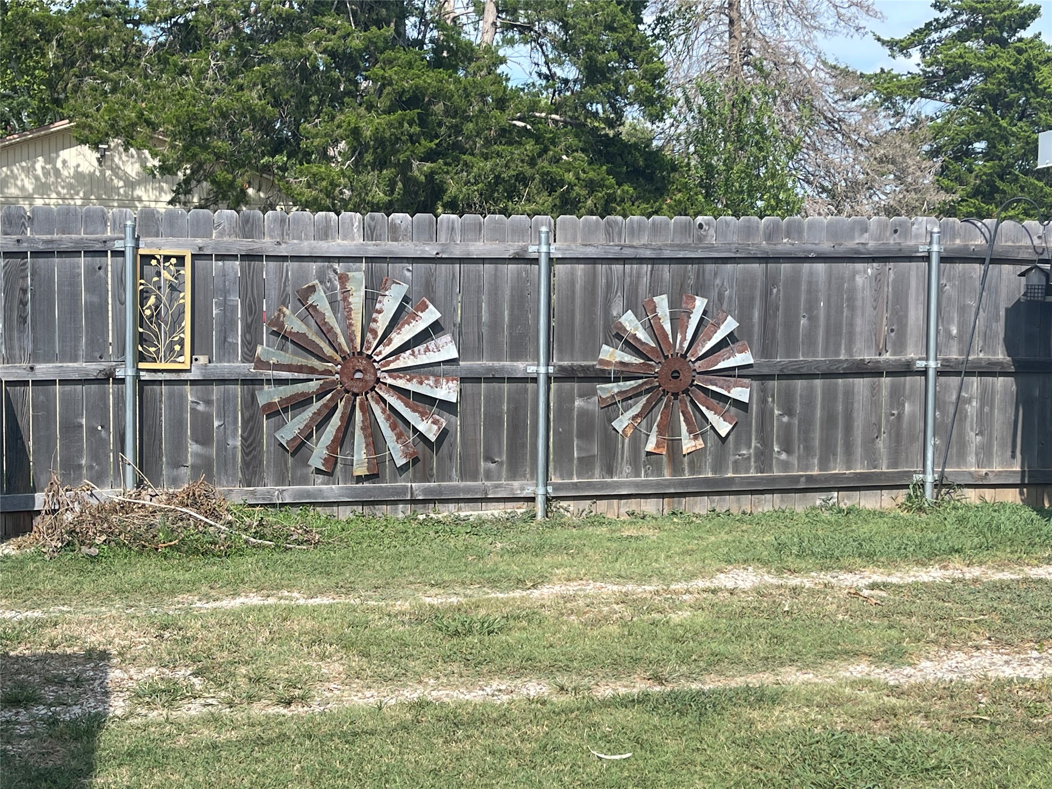 1116 Navarro, Mart, TX, 76664