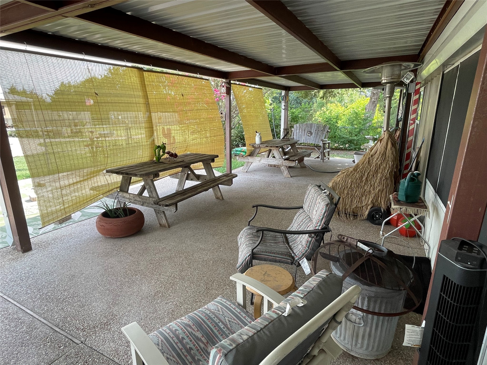1116 Navarro, Mart, TX, 76664