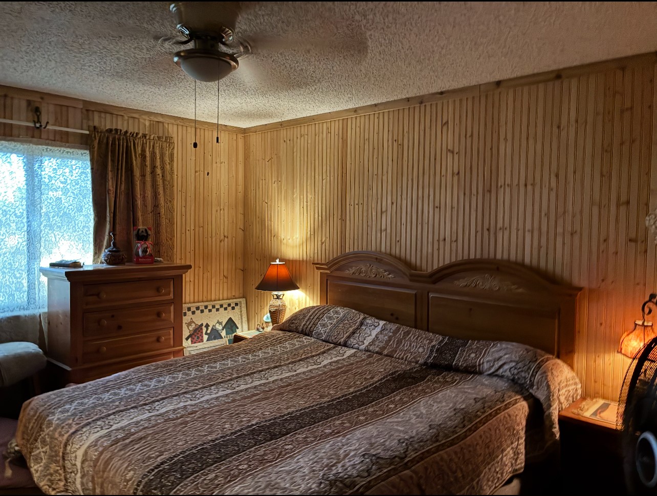 1116 Navarro, Mart, TX, 76664