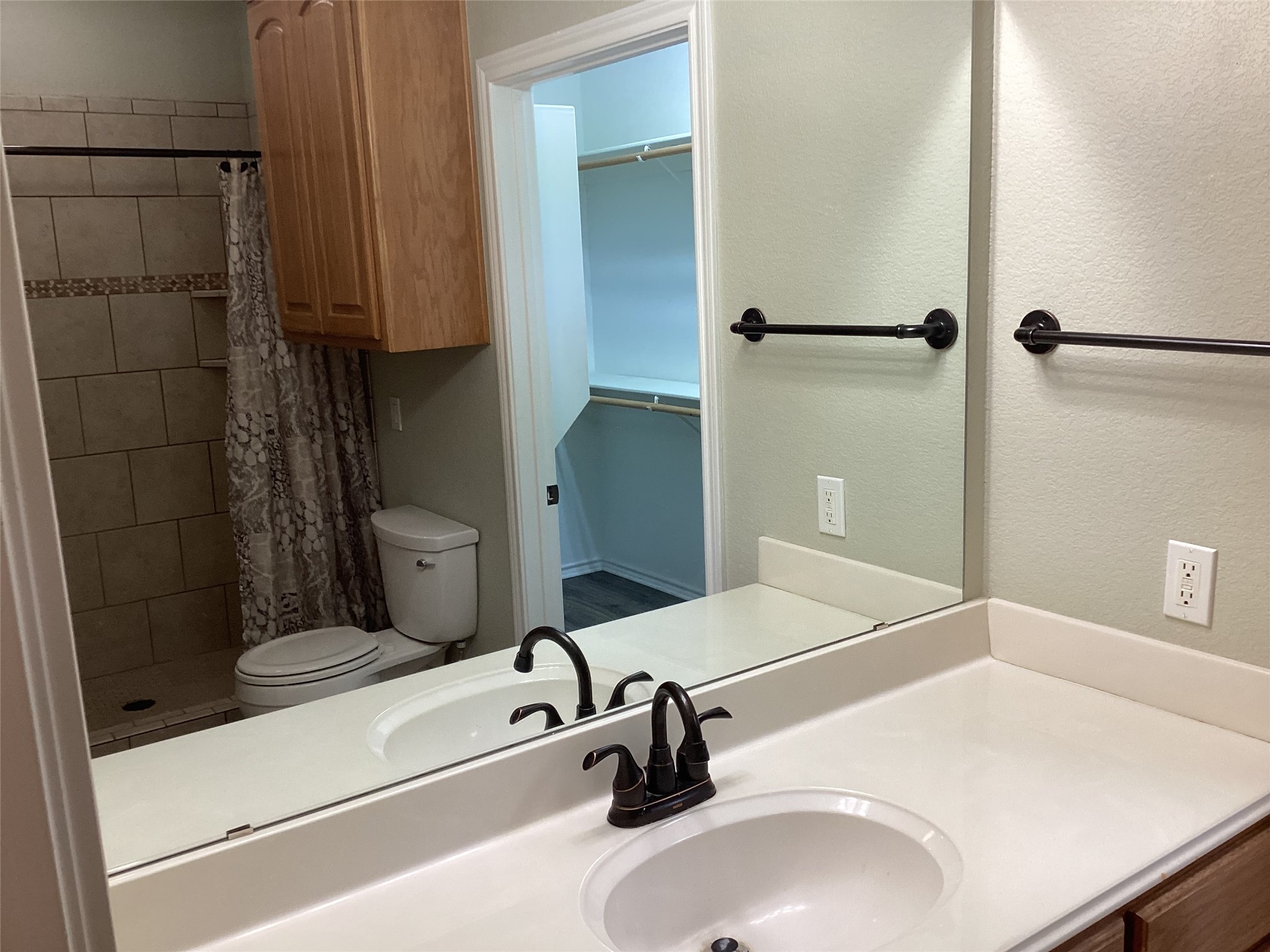 6507 Shadowview Court, Mineral Wells, TX, 76067