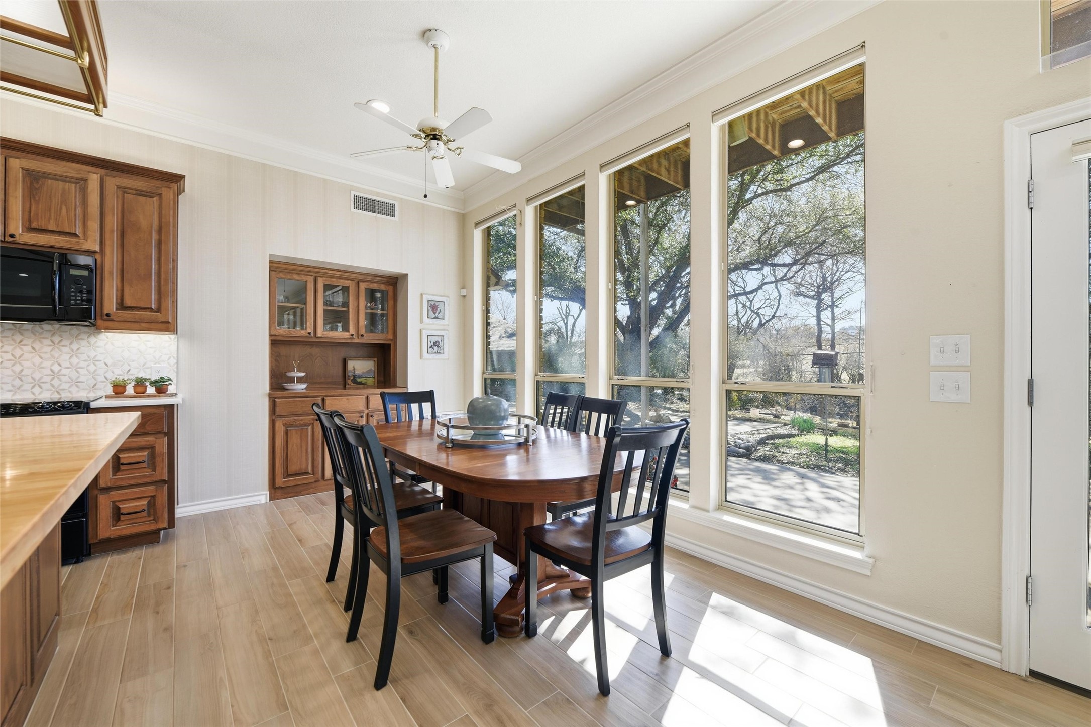 11513 Blue Creek Drive, Fort Worth, TX, 76008