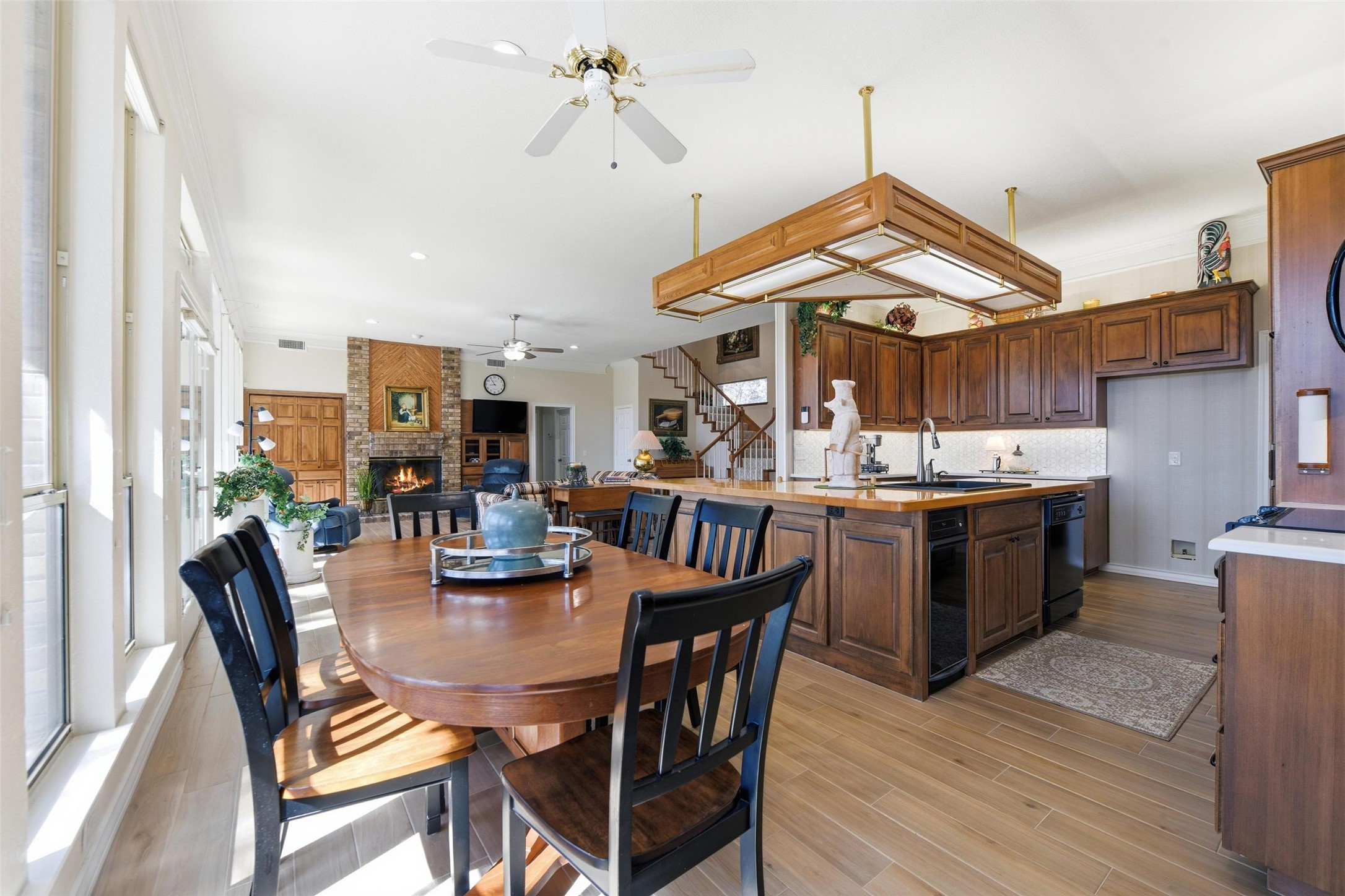 11513 Blue Creek Drive, Fort Worth, TX, 76008