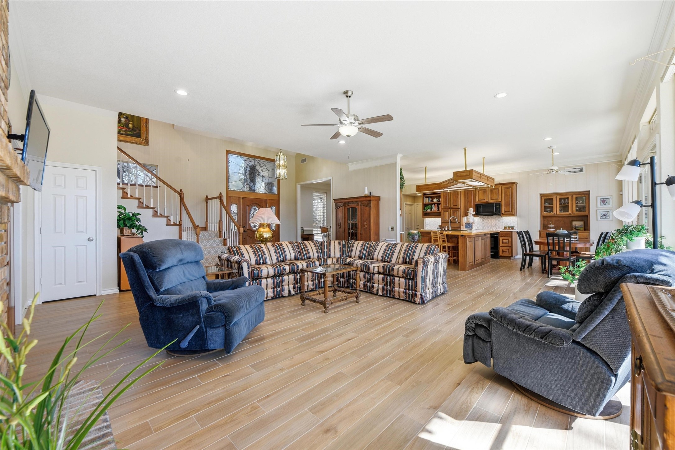 11513 Blue Creek Drive, Fort Worth, TX, 76008