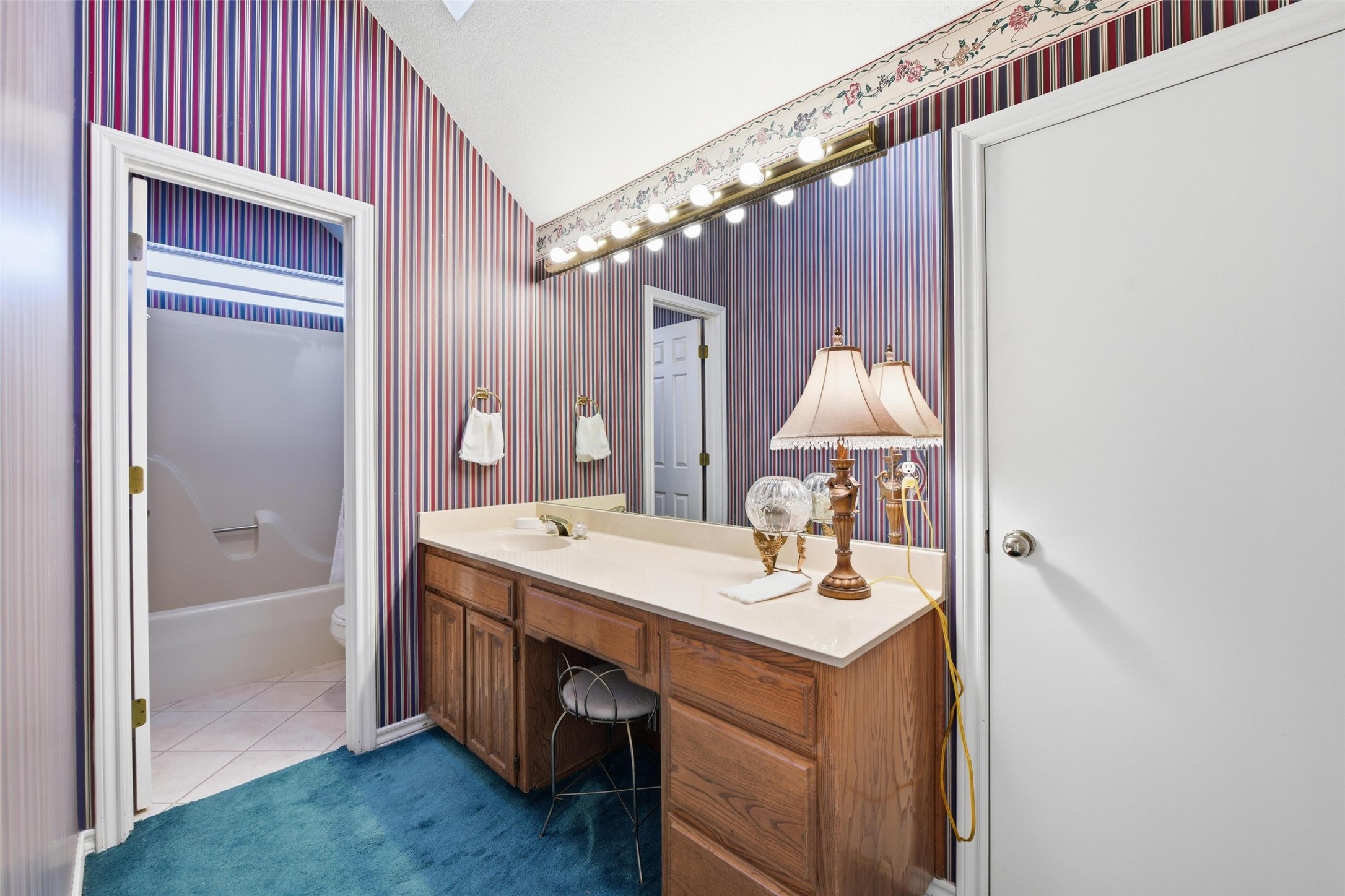 11513 Blue Creek Drive, Fort Worth, TX, 76008