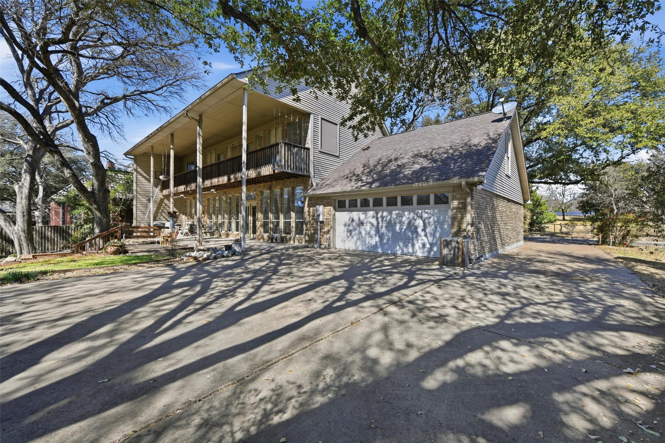 11513 Blue Creek Drive, Fort Worth, TX, 76008